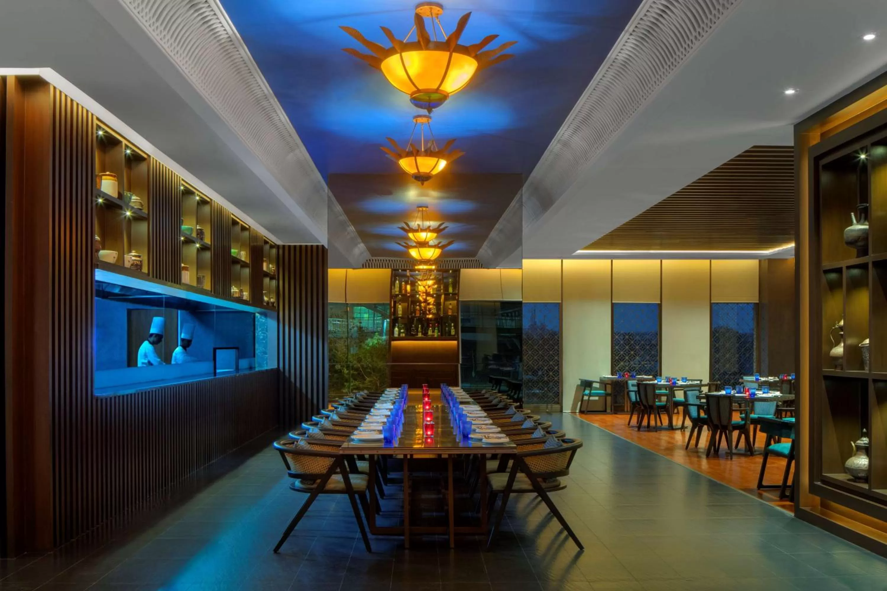 Restaurant/places to eat in Radisson Blu Faridabad