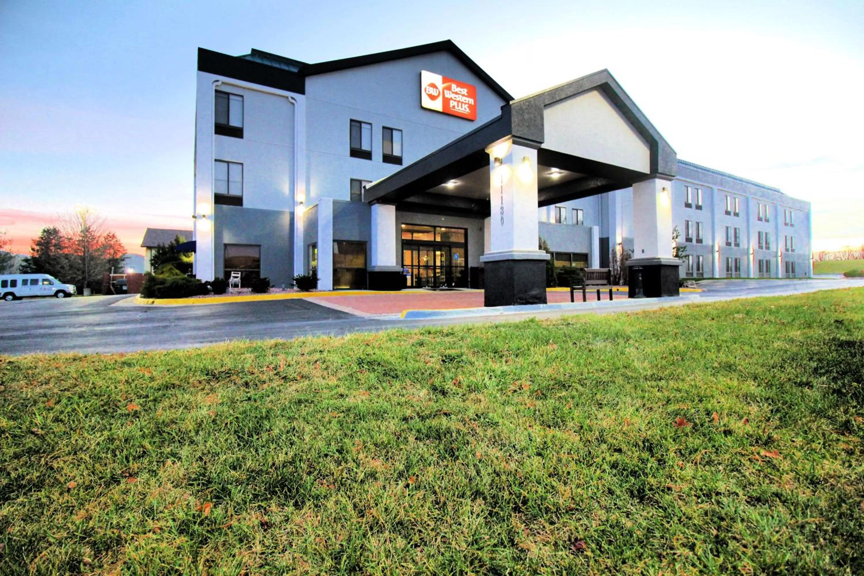Best Western Plus Kansas City Airport - KCI East