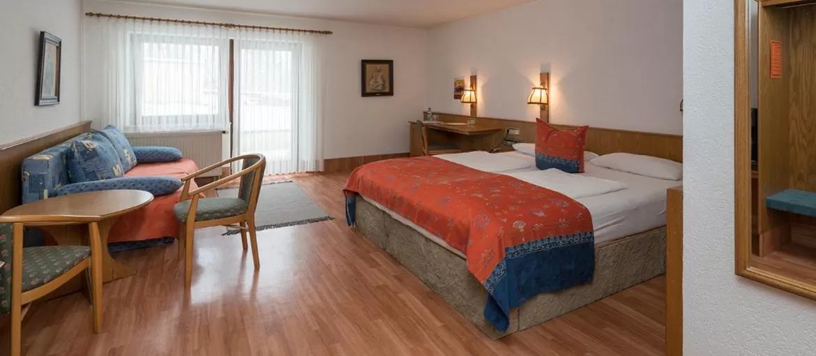 Photo of the whole room, Bed in Hotel Krone