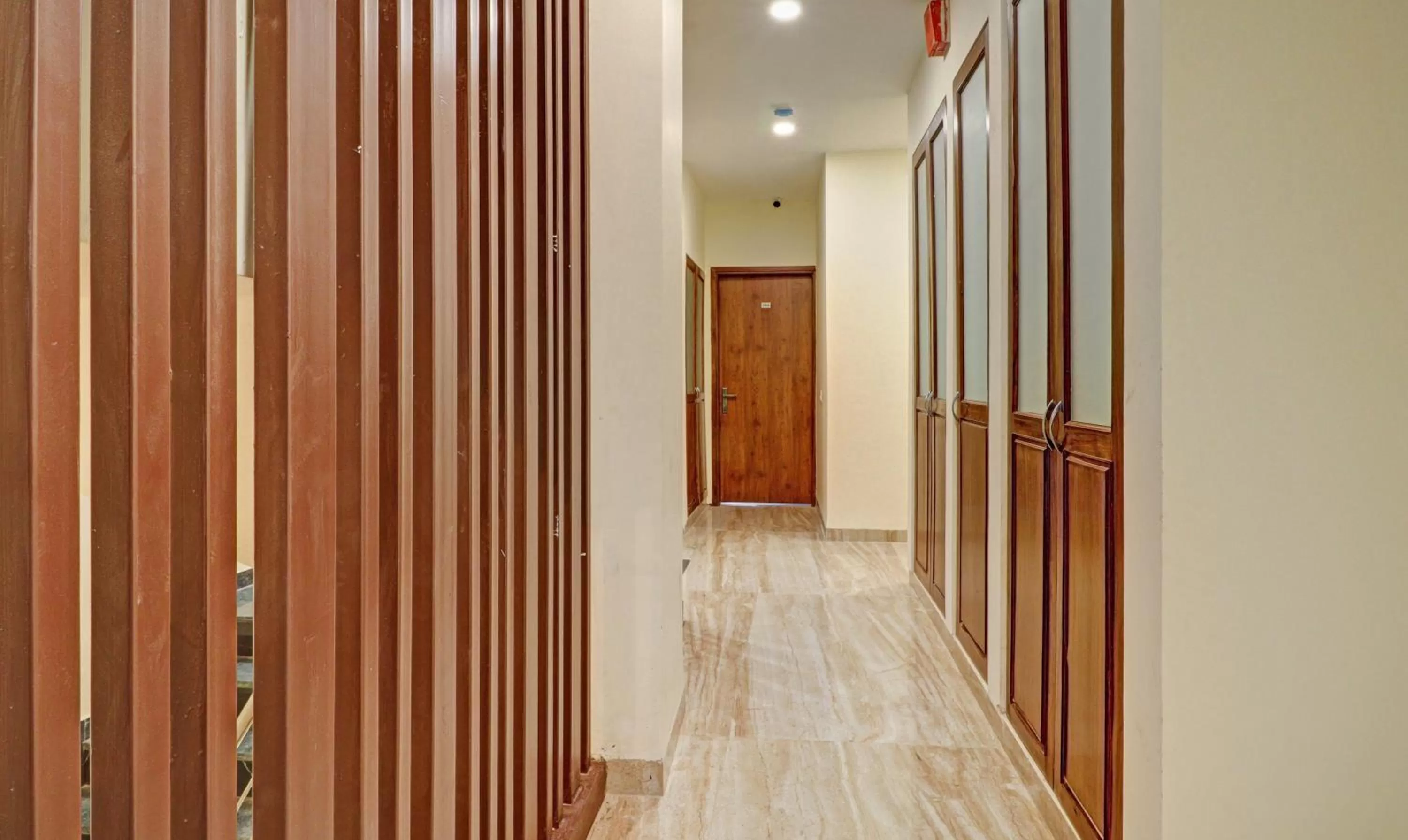 Lobby or reception in Treebo Delmont