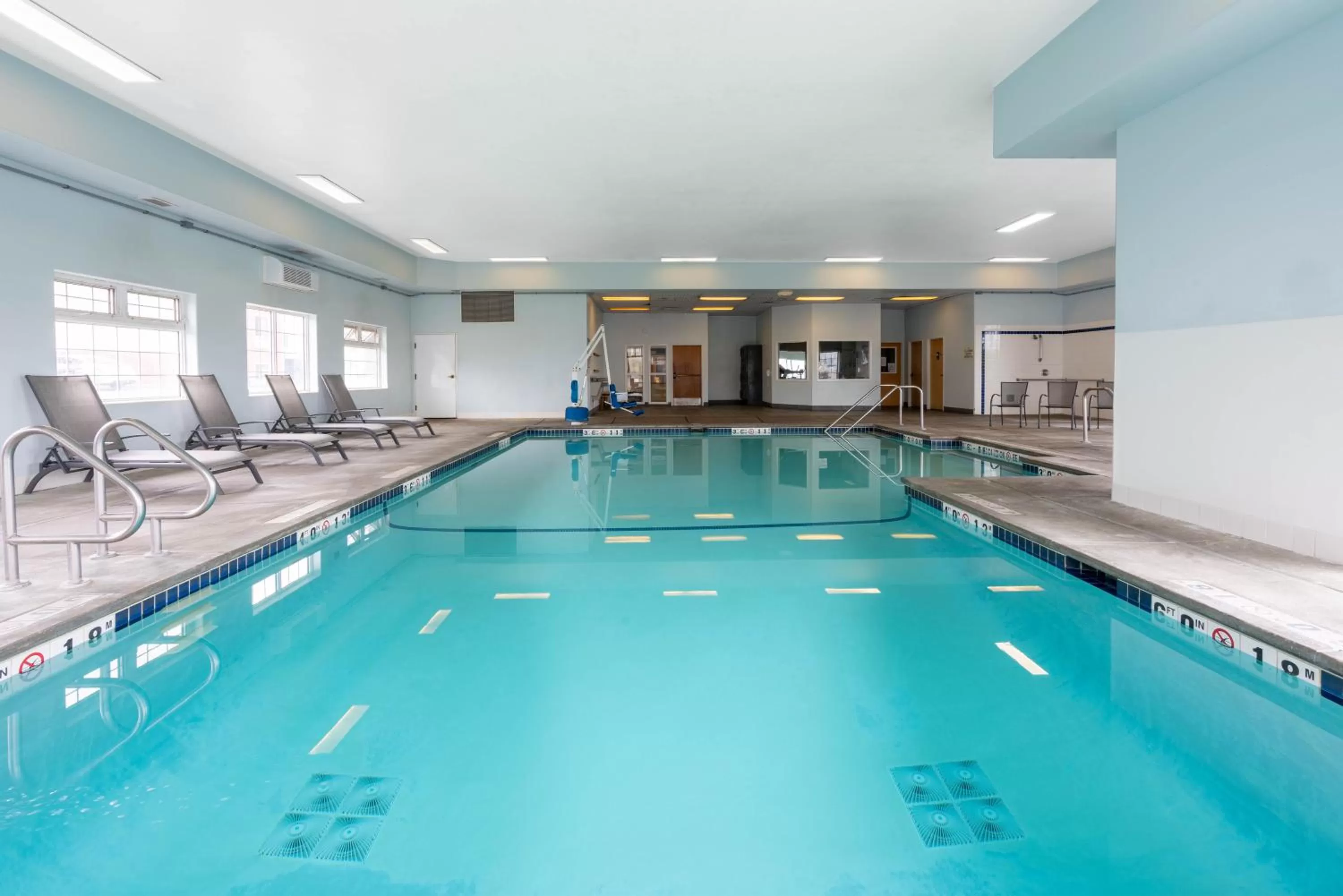 Swimming pool in Super 8 by Wyndham Spokane Valley