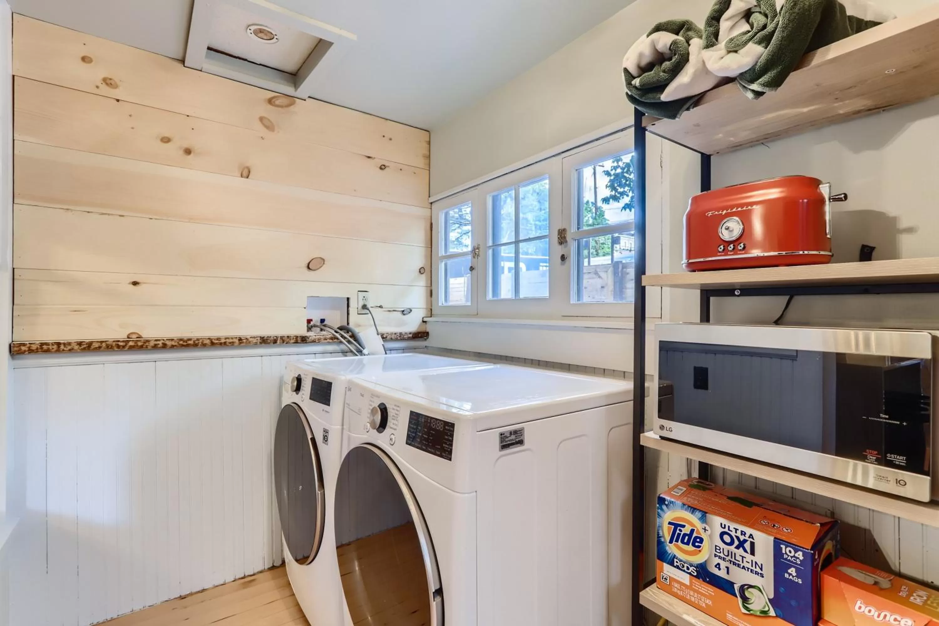 laundry in A-Lodge Lyons