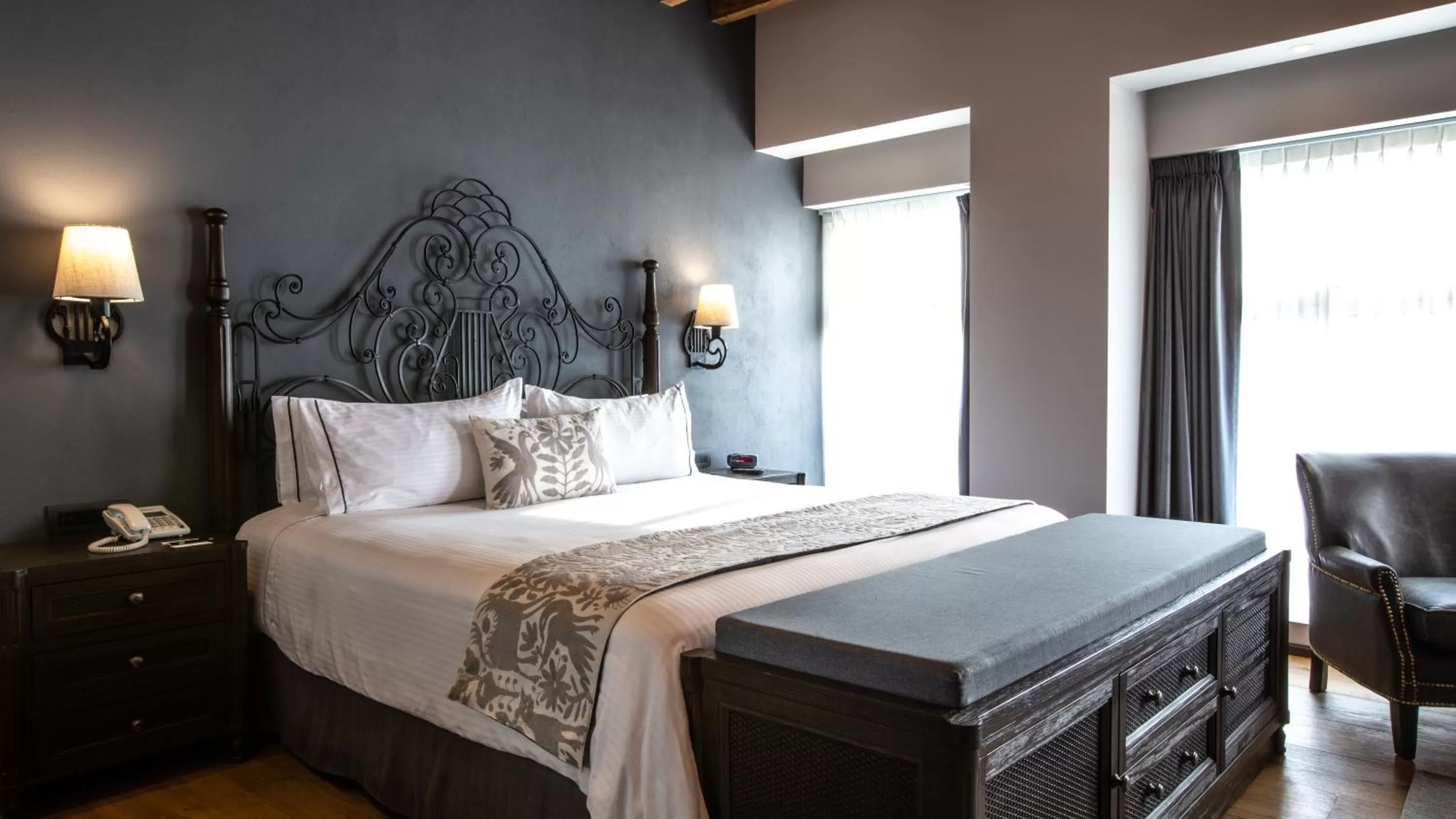 Bedroom, Bed in Zocalo Central & Rooftop Mexico City