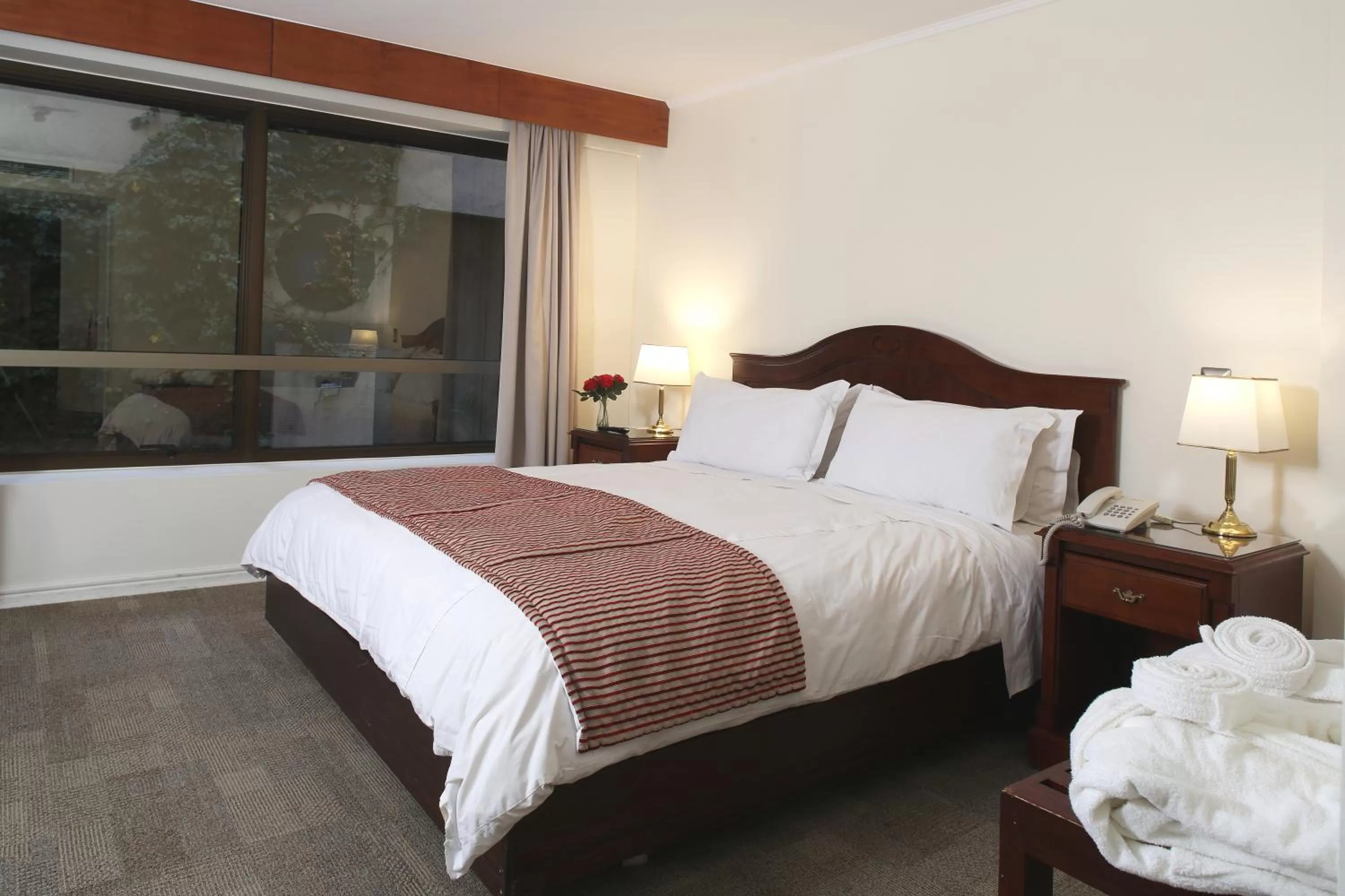 Bed in MR Hotel Providencia (ex Hotel Neruda)