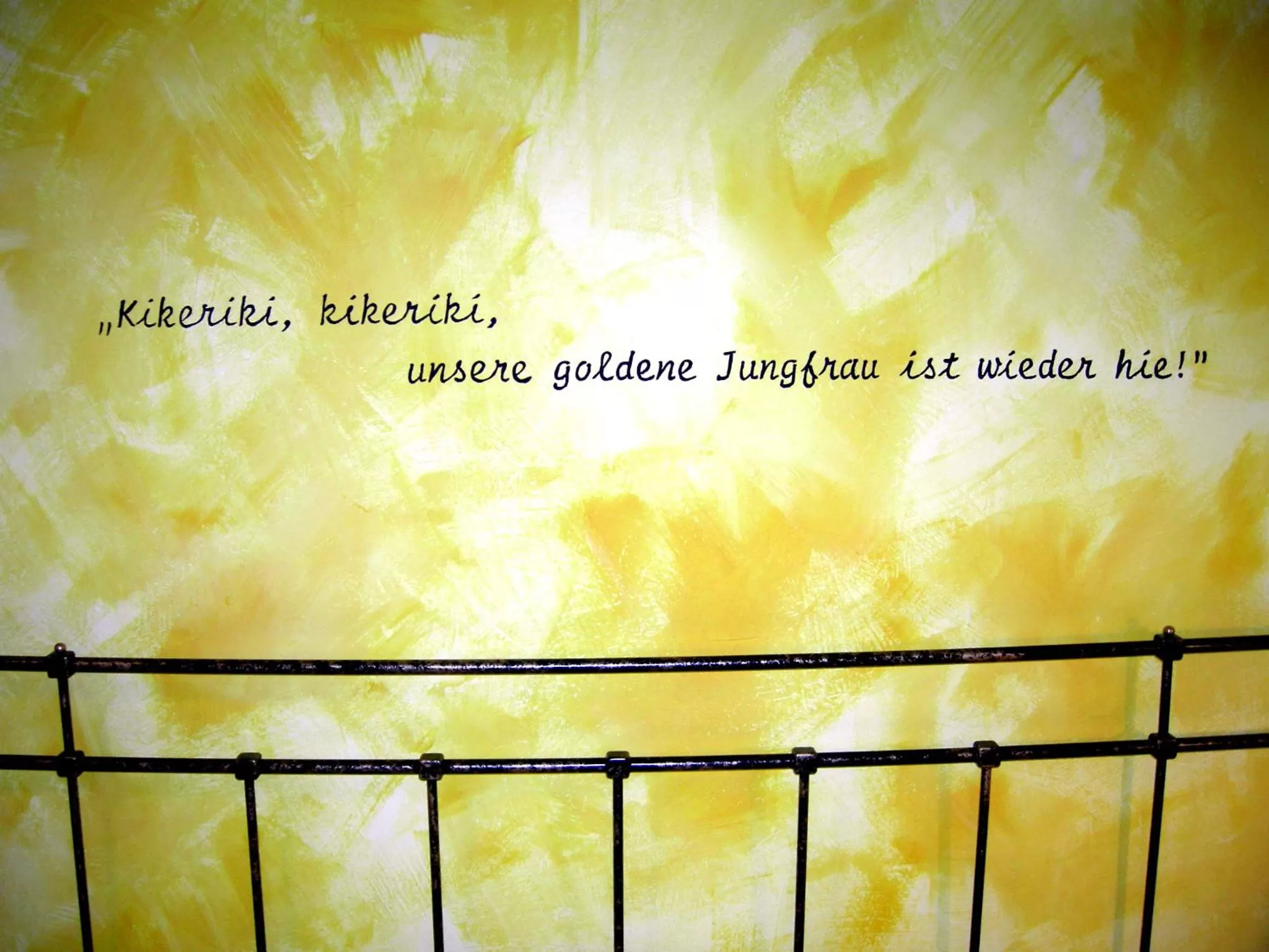 Photo of the whole room in Hotel Goldflair am Rathaus