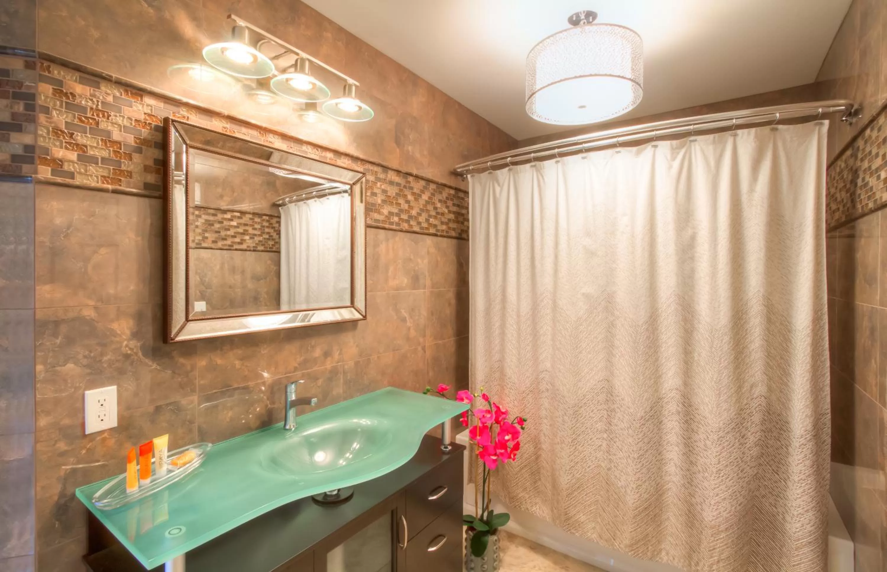 Bathroom in Elaine's Cape May Boutique Hotel