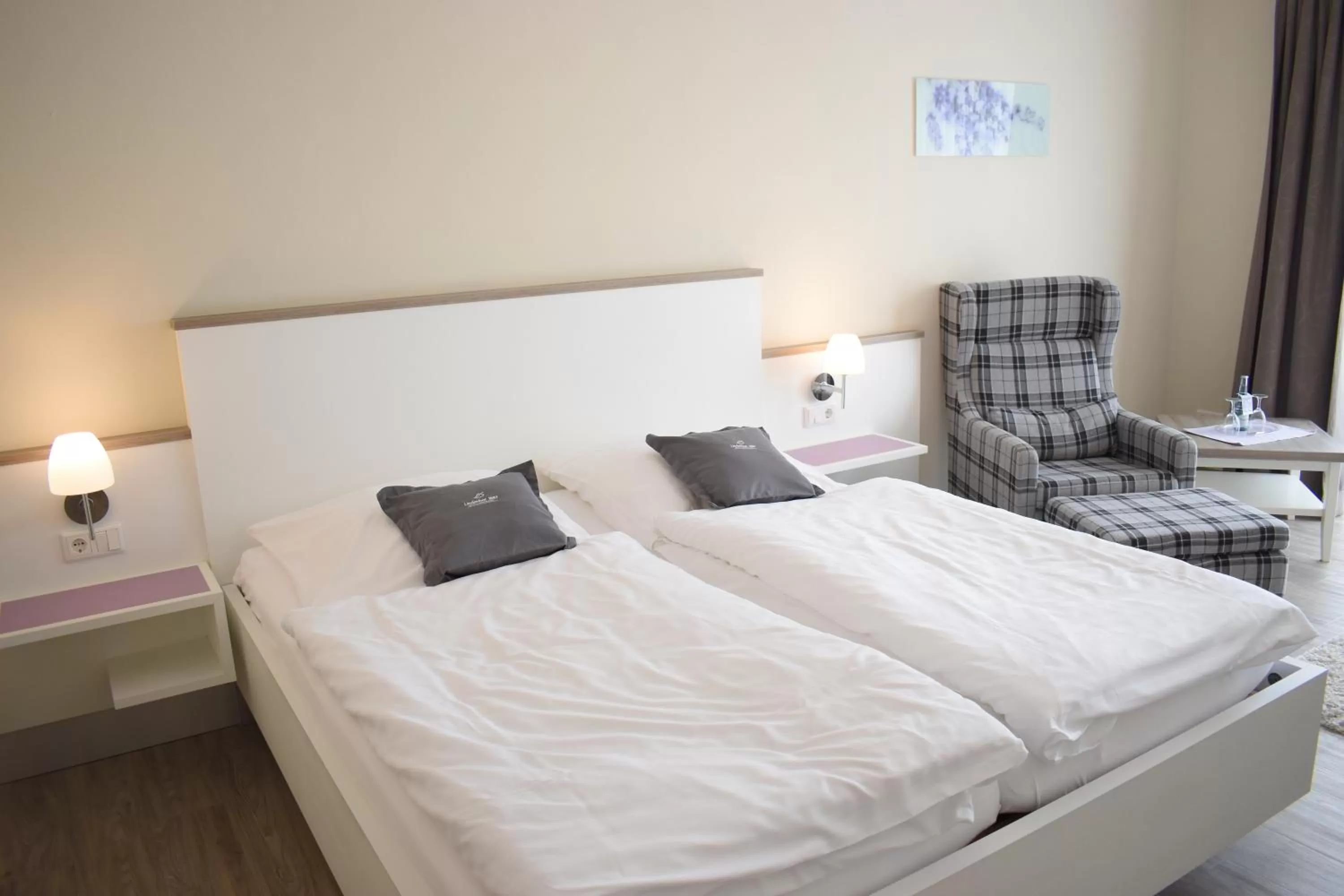 Bed in Lindenhof 1887 - Hotel & Restaurant