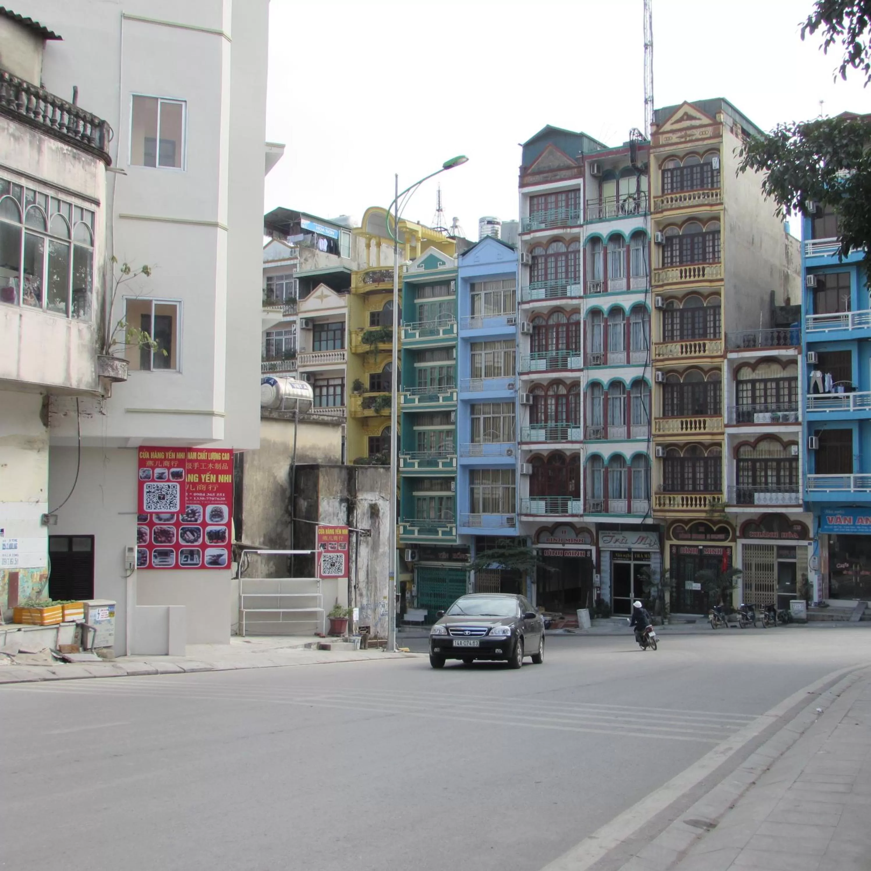 Neighbourhood in Viet Nhat Halong Hotel - Bai Chay
