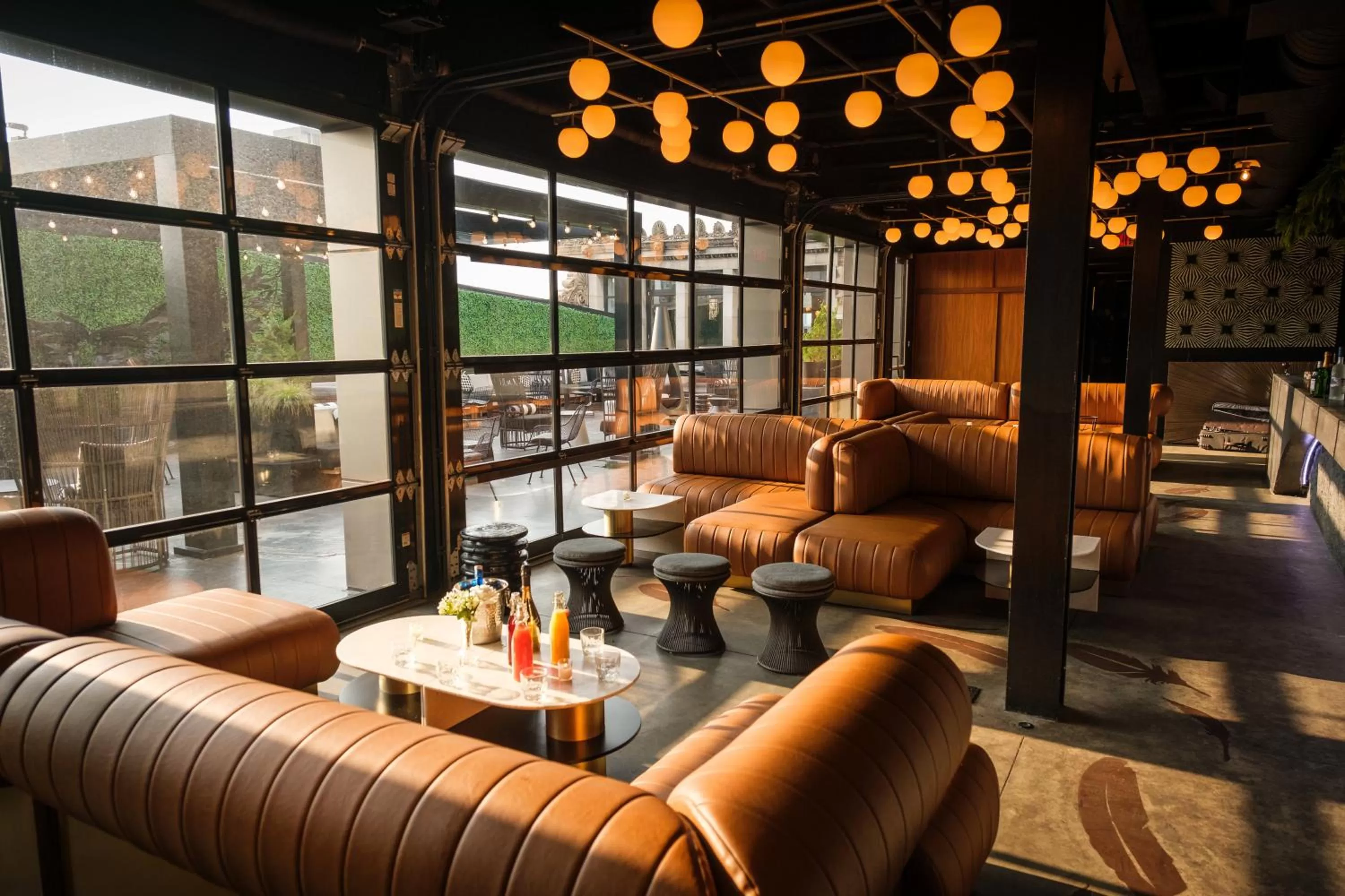 Restaurant/places to eat in Kimpton Hotel Monaco Philadelphia by IHG