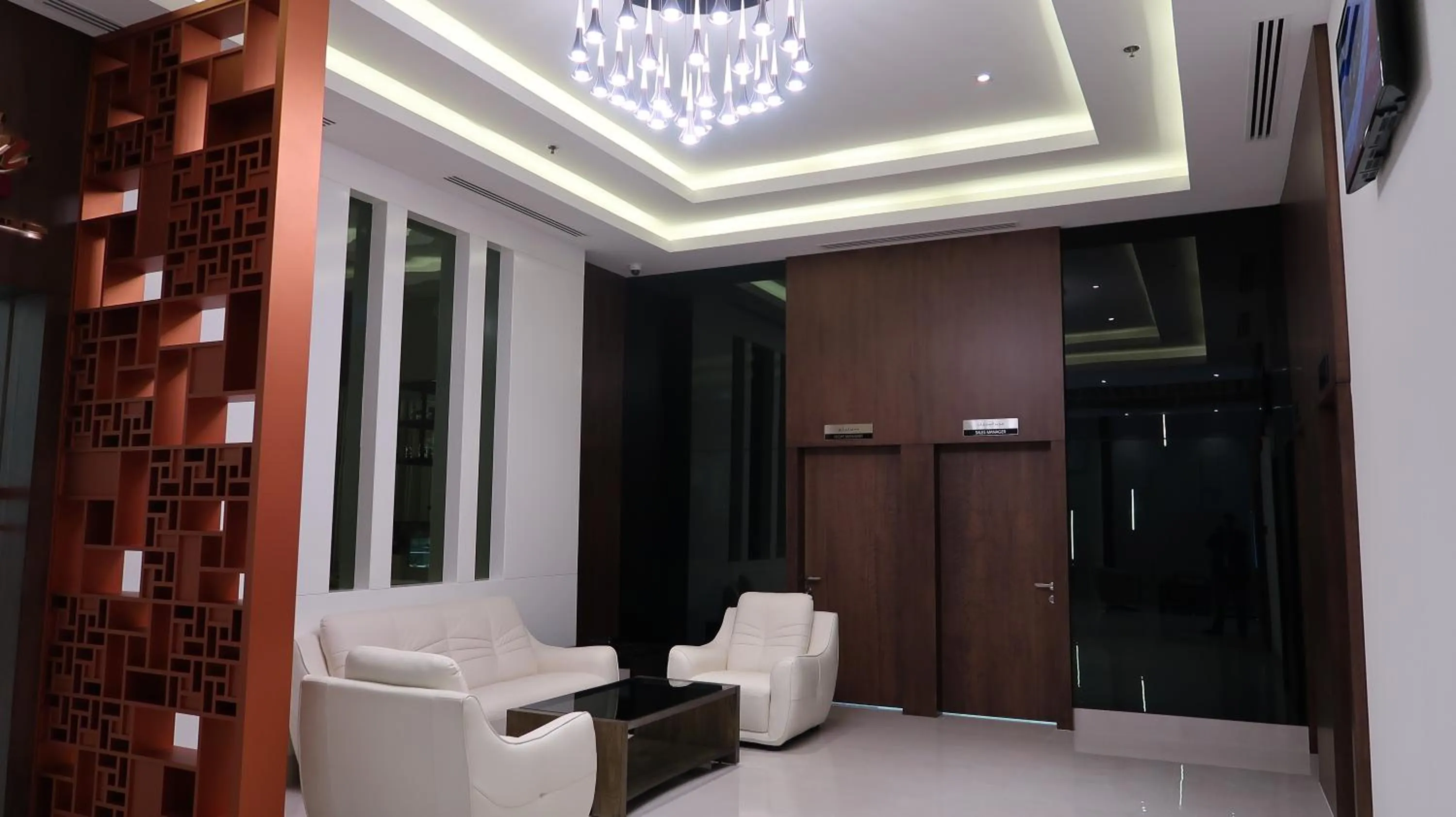 Lobby or reception in Pars International Hotel