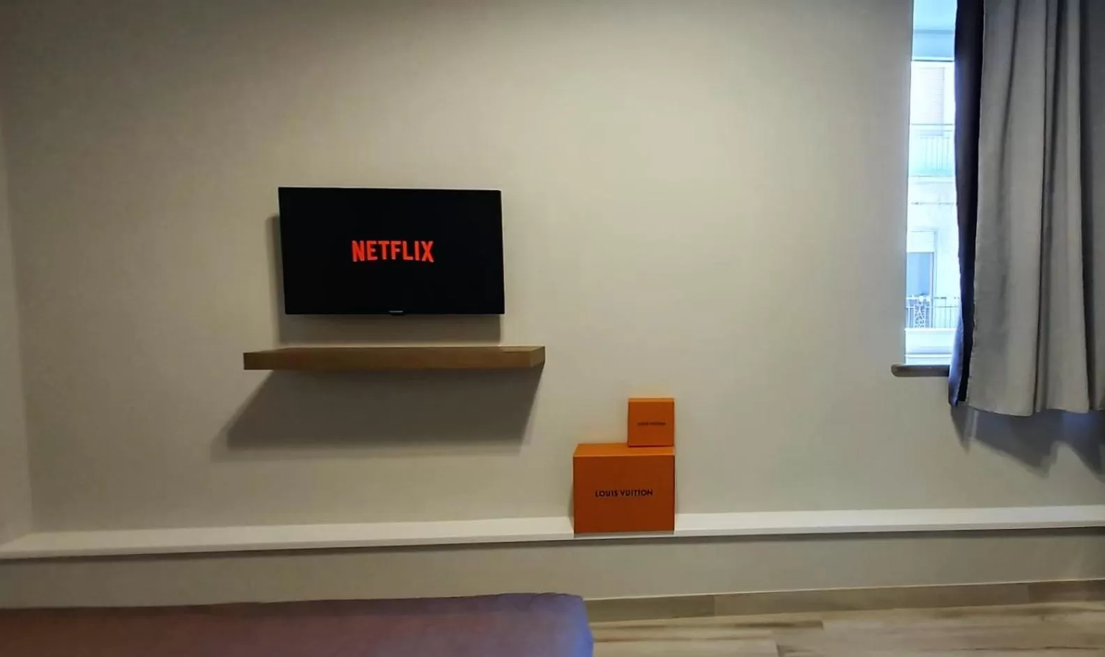 TV and multimedia in Le Suite