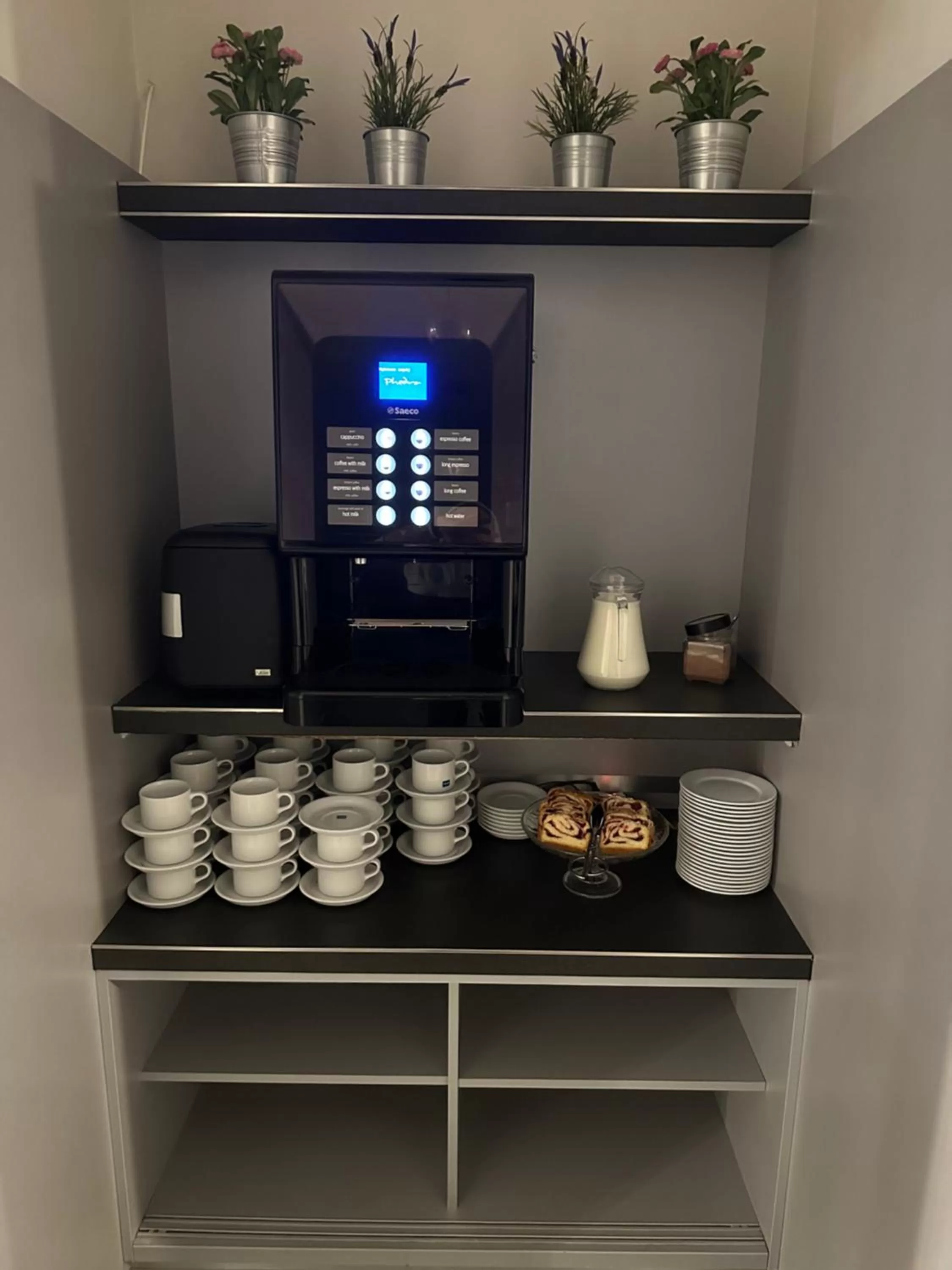 Restaurant/places to eat in Hotel Downtown Kraków