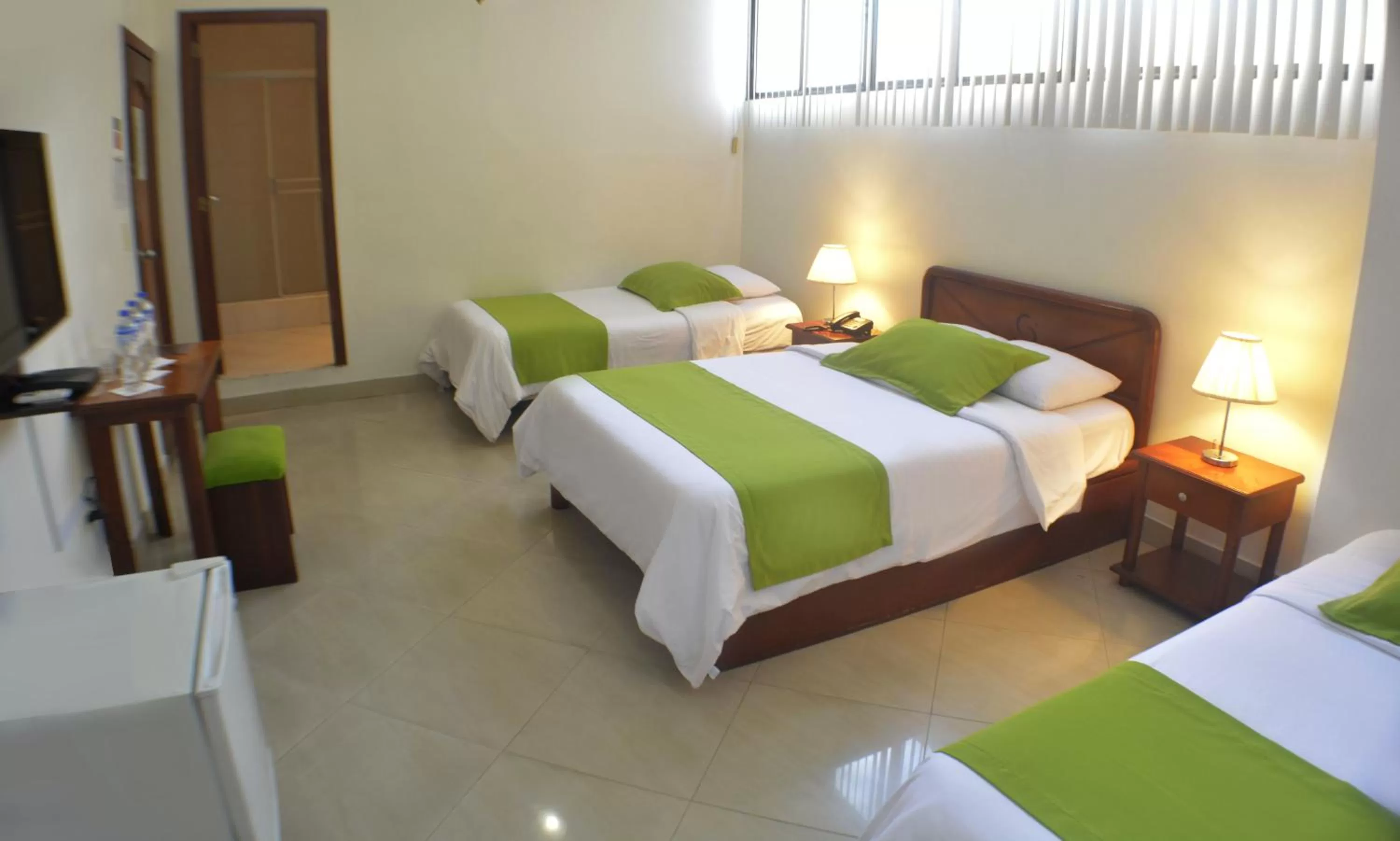 Day, Bed in Hotel Castell