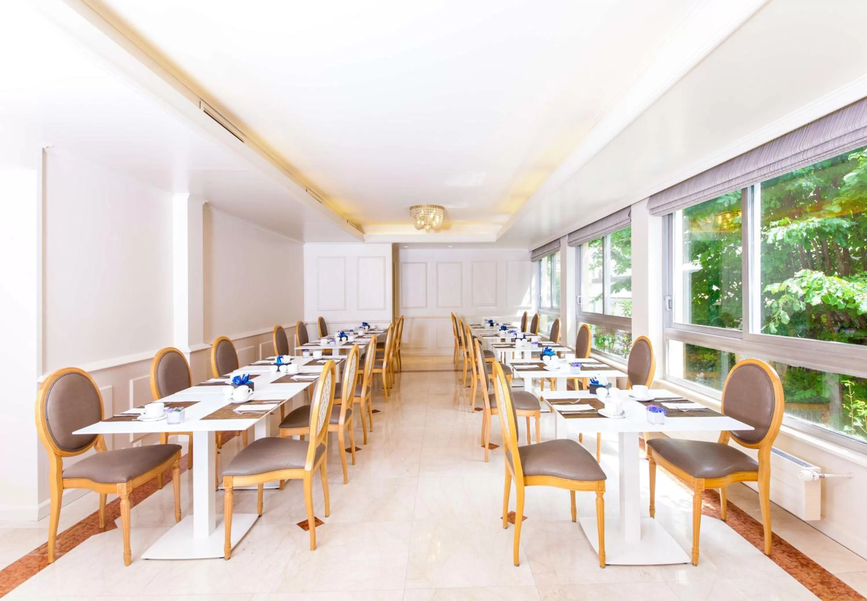 Restaurant/places to eat in Geneva by Fassbind