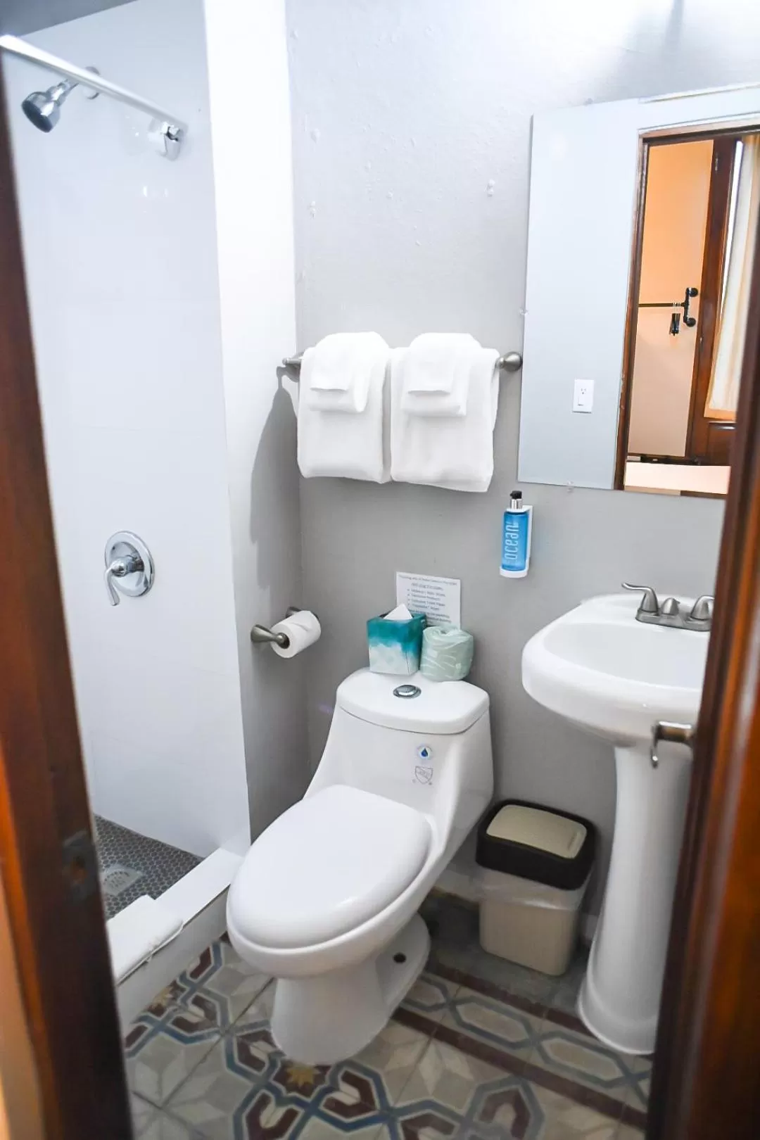 Toilet in EL Colonial Open Bar Adults Only