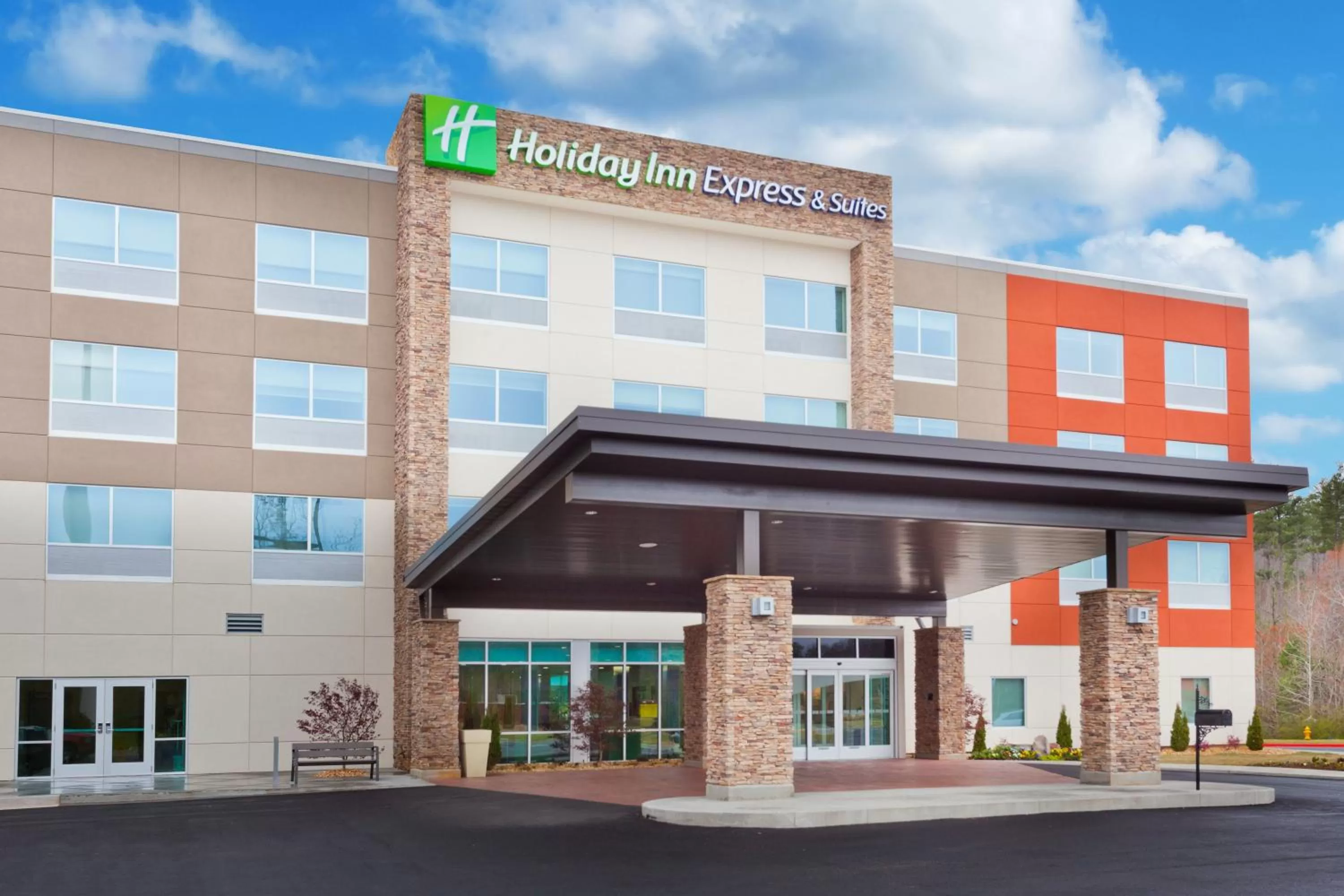 Property building in Holiday Inn Express & Suites - Cartersville by IHG