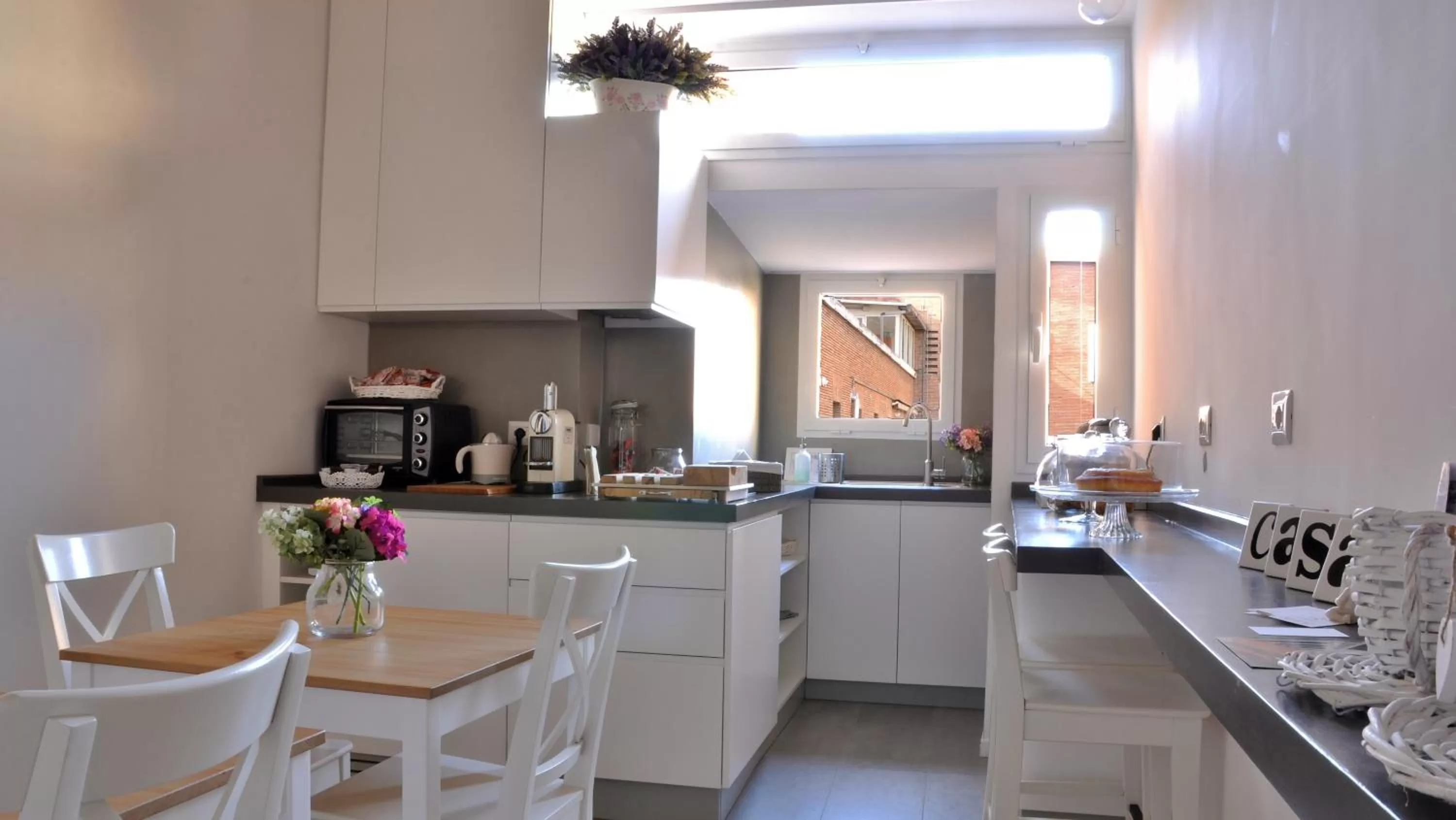 Dining area in B&B Casa Angelini