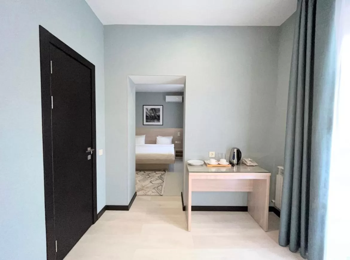 Photo of the whole room in Resident Hotel Gogol