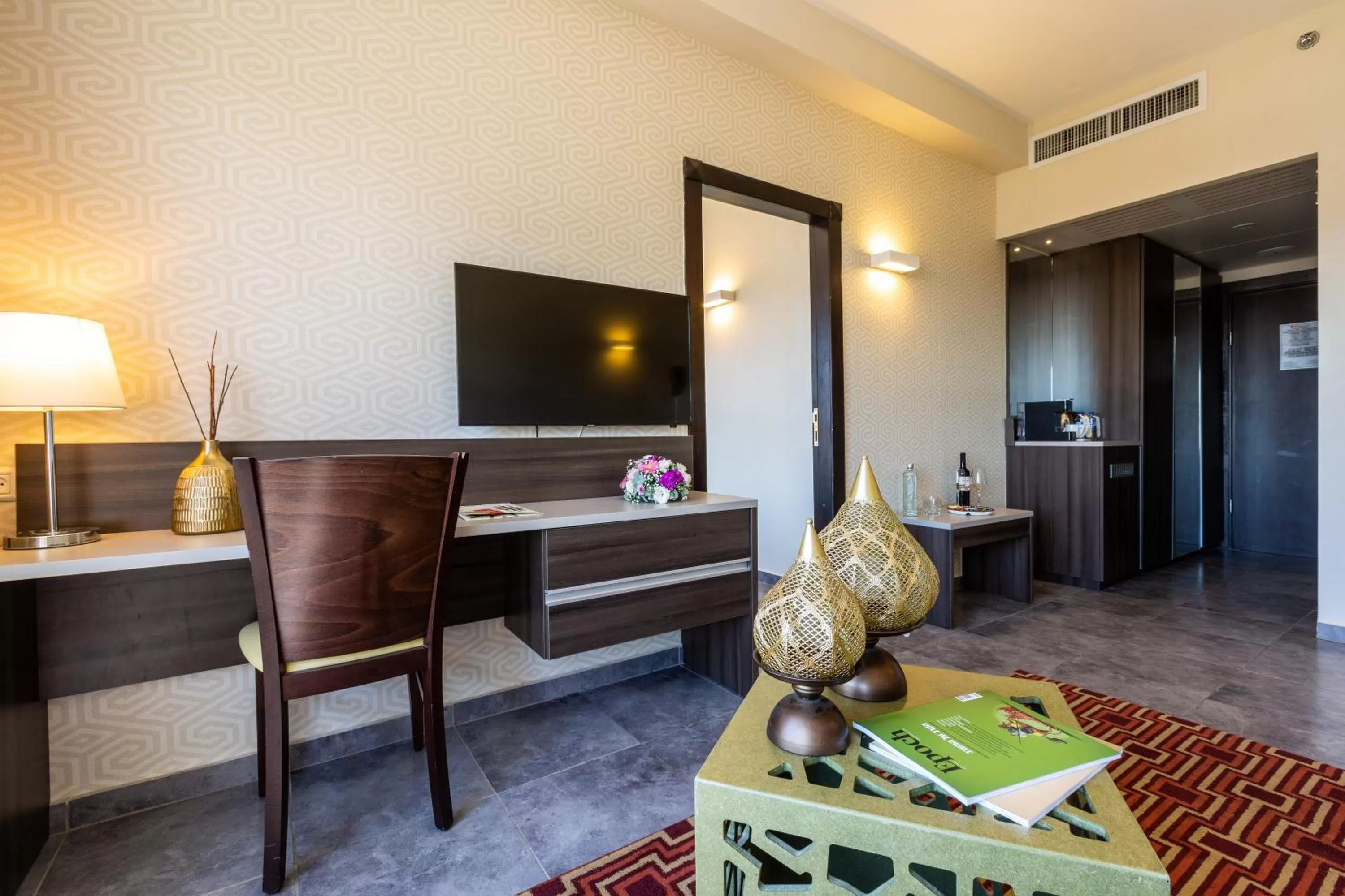 TV and multimedia in Ramada Olivie Nazareth