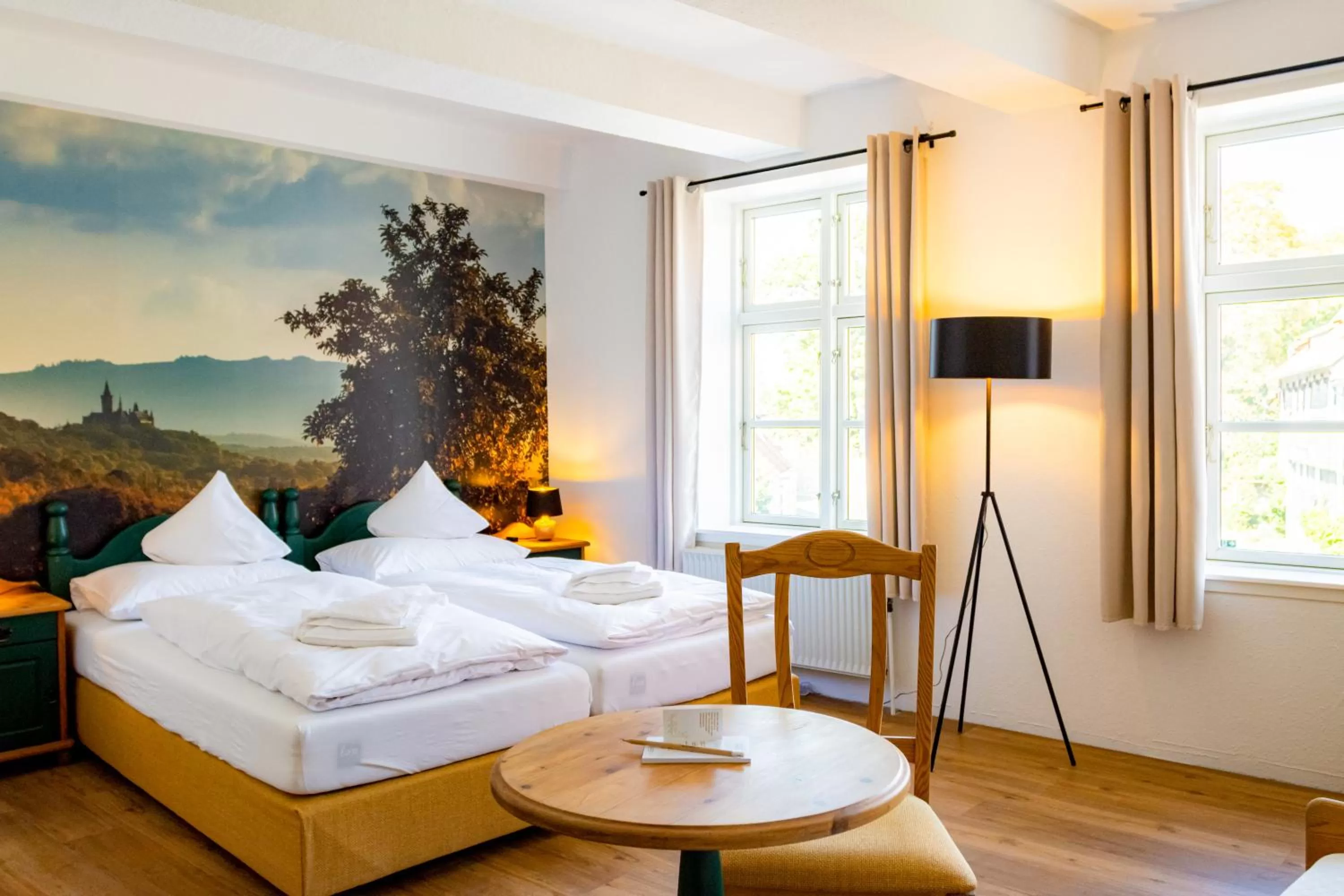 Photo of the whole room, Bed in Hotel & Restaurant Brauner Hirsch Osterwieck