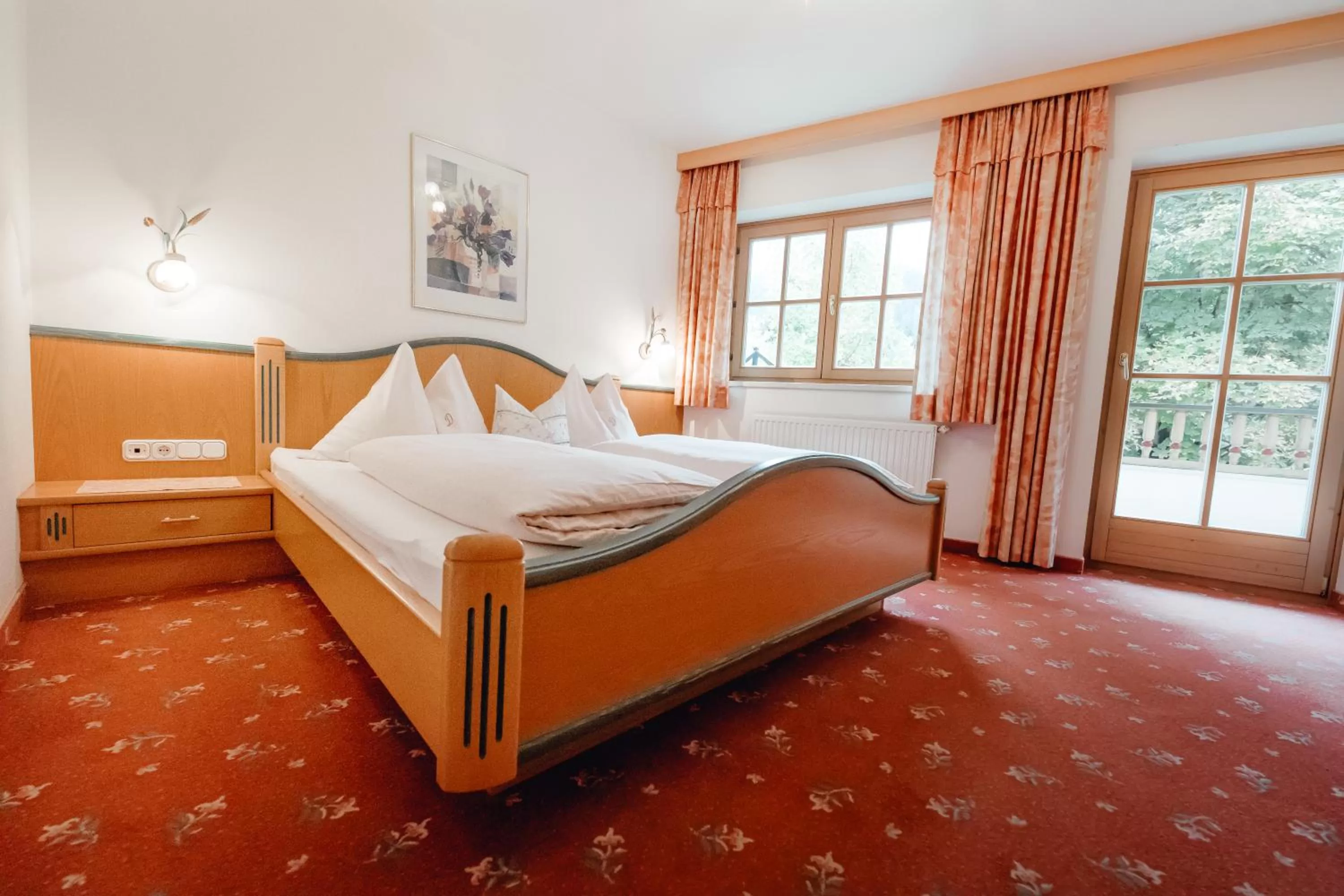 Bedroom, Bed in Dandler - Zimmer und Ferienwohnungen