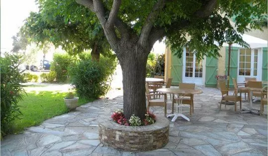 Balcony/Terrace in Auberge les Oliviers