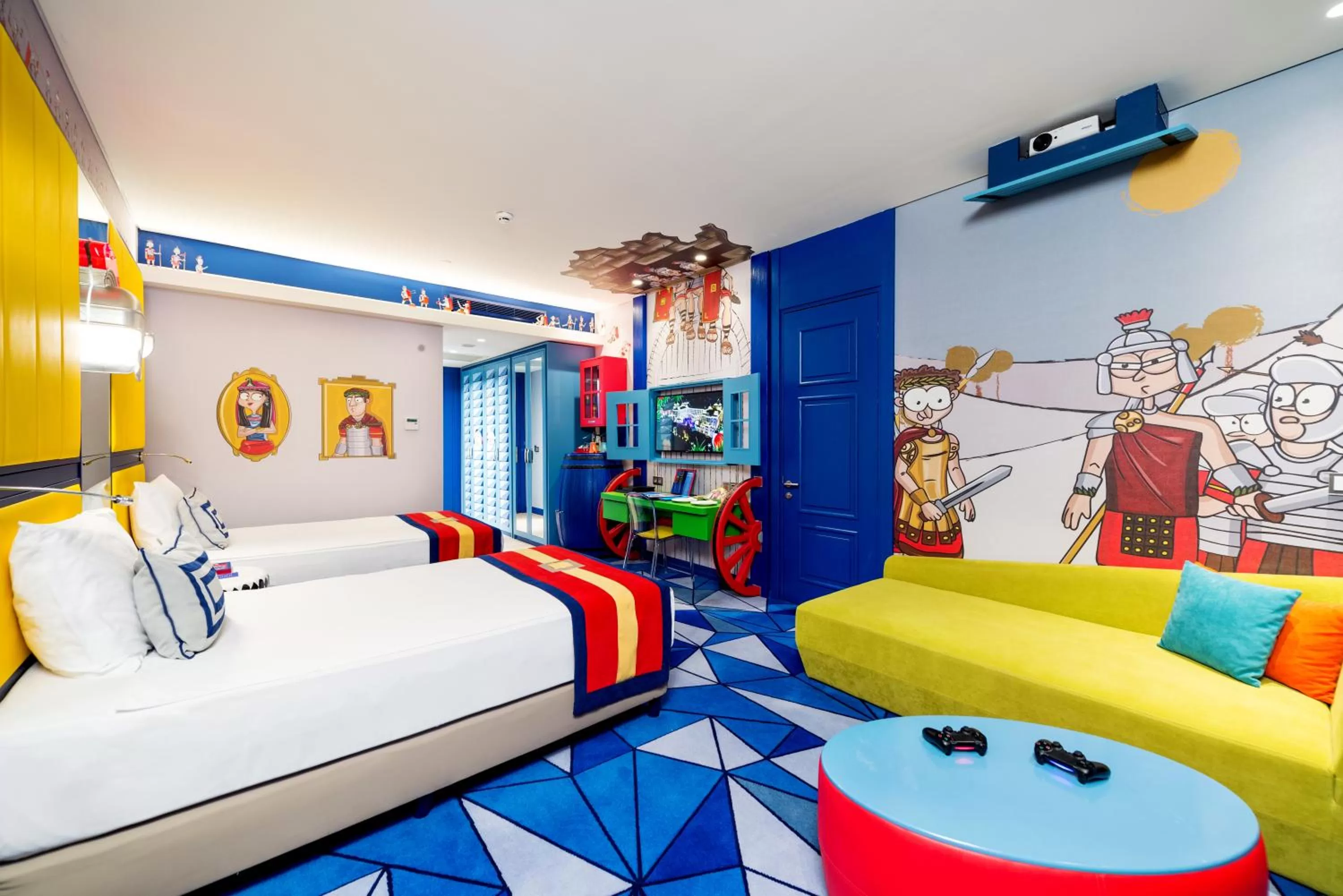 Bedroom, Bed in The Land Of Legends Kingdom Hotel - All-in Concept