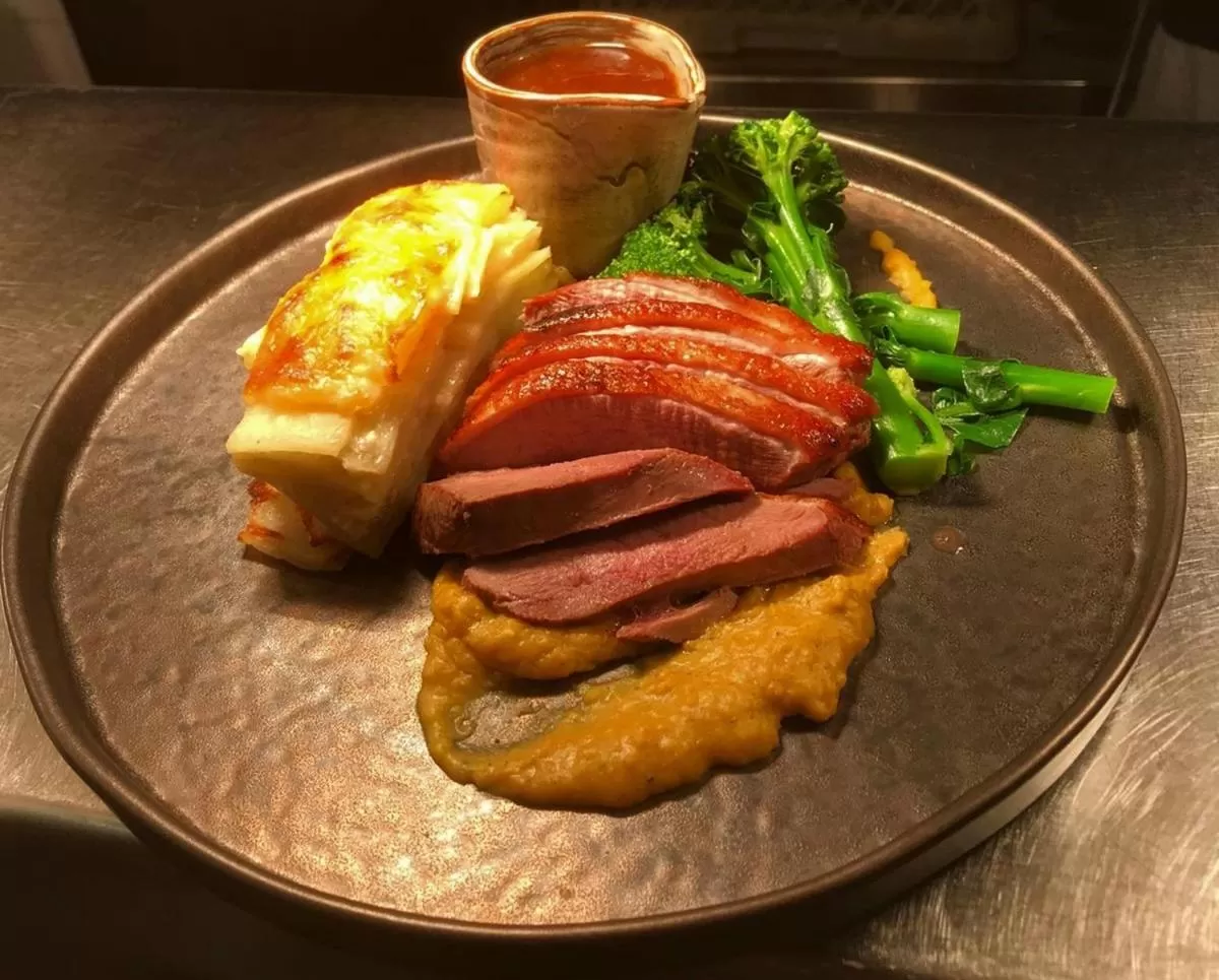 Food and drinks in The George Hotel