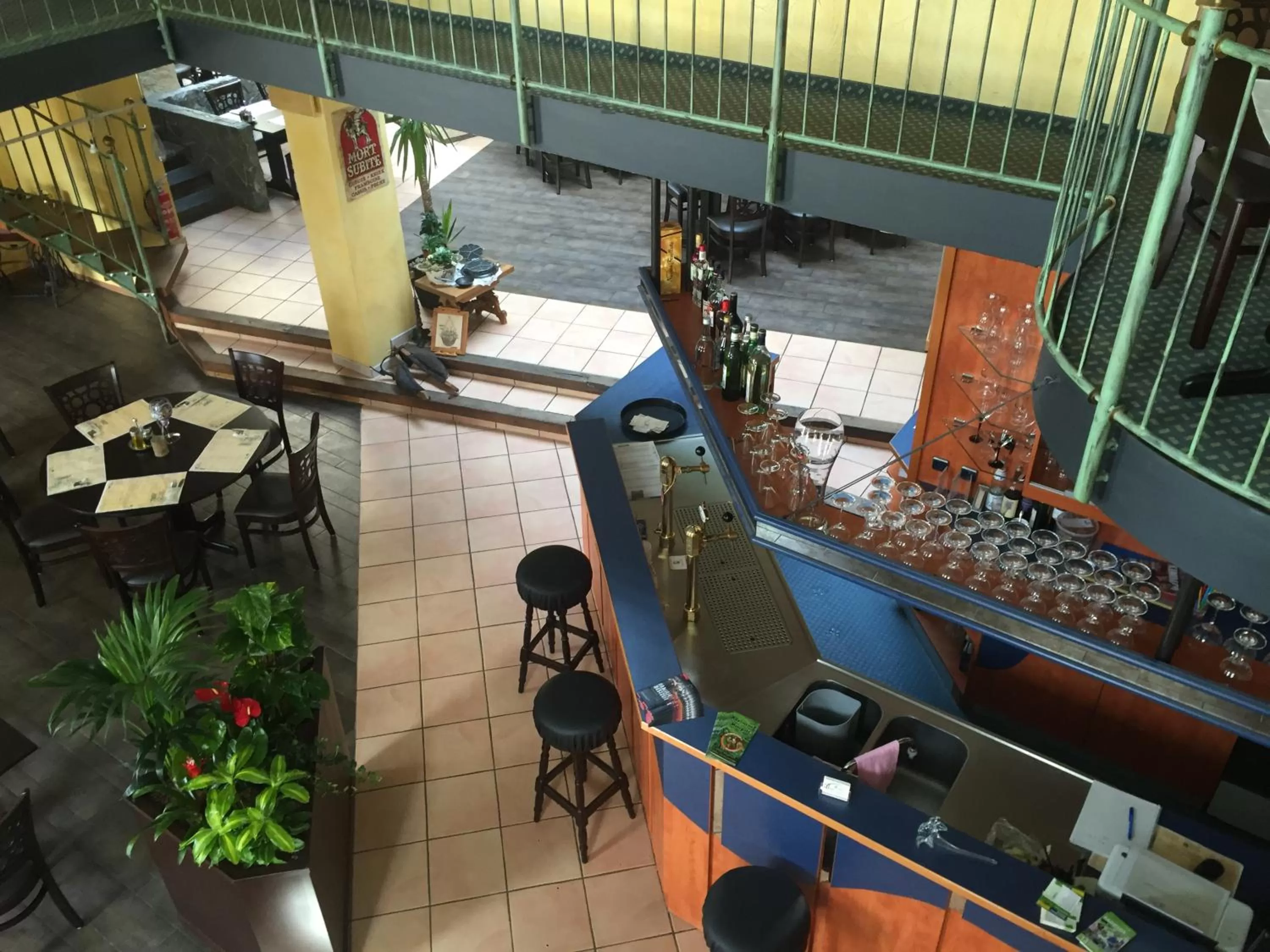 Restaurant/places to eat in Beim Heines