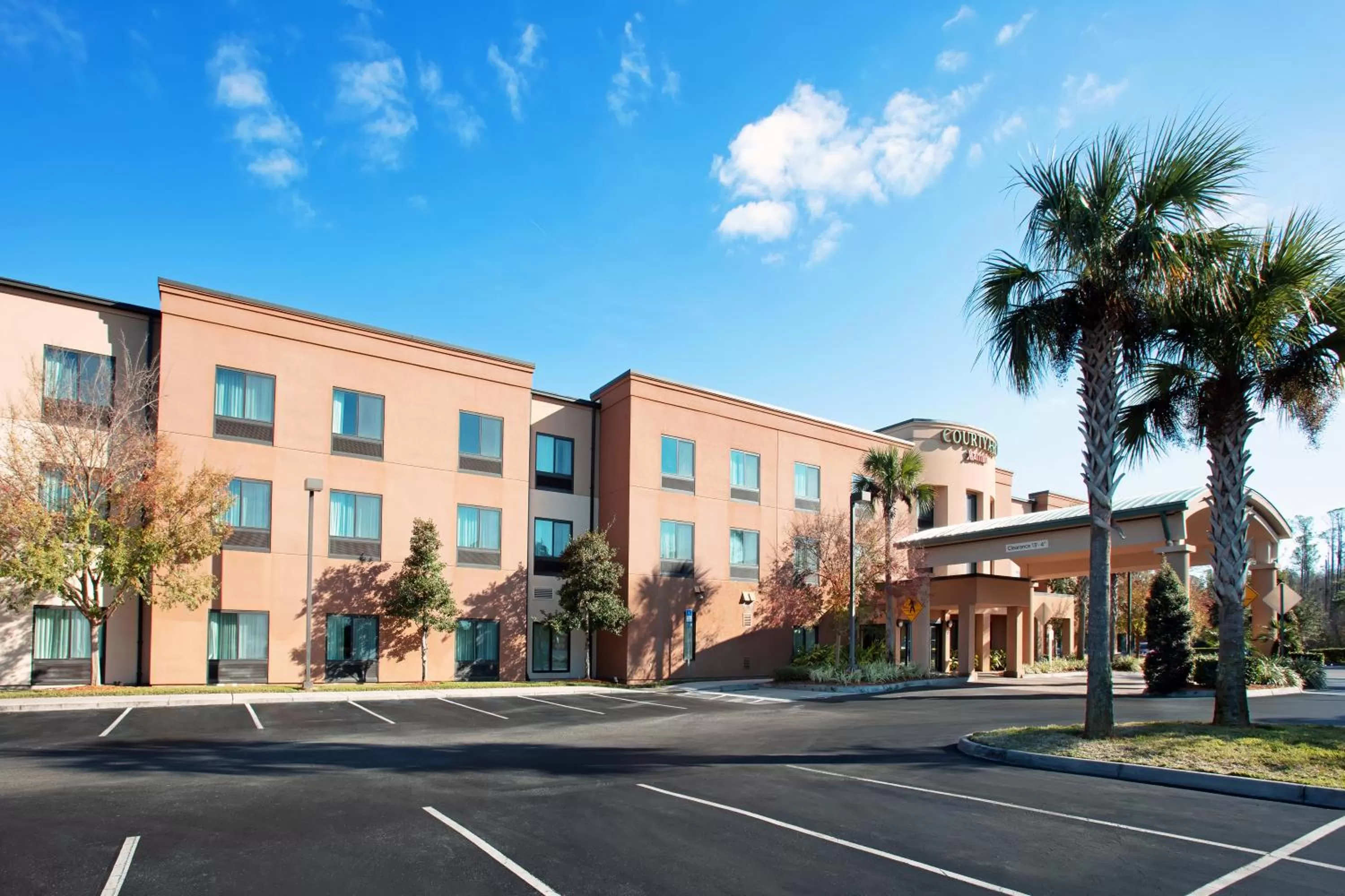 Facade/entrance in Courtyard by Marriott St. Augustine I-95