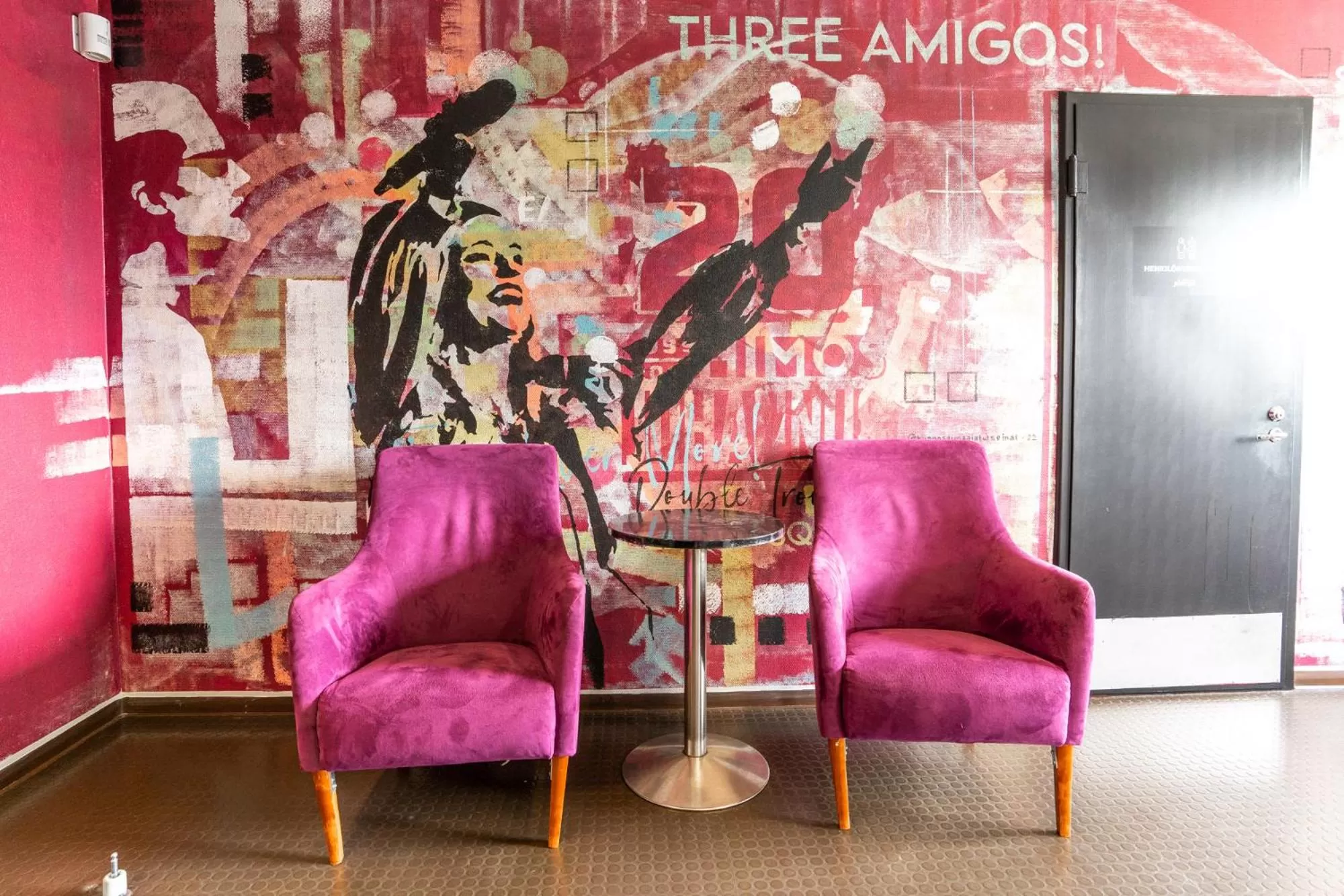 Seating area in Hotelli Jämsä