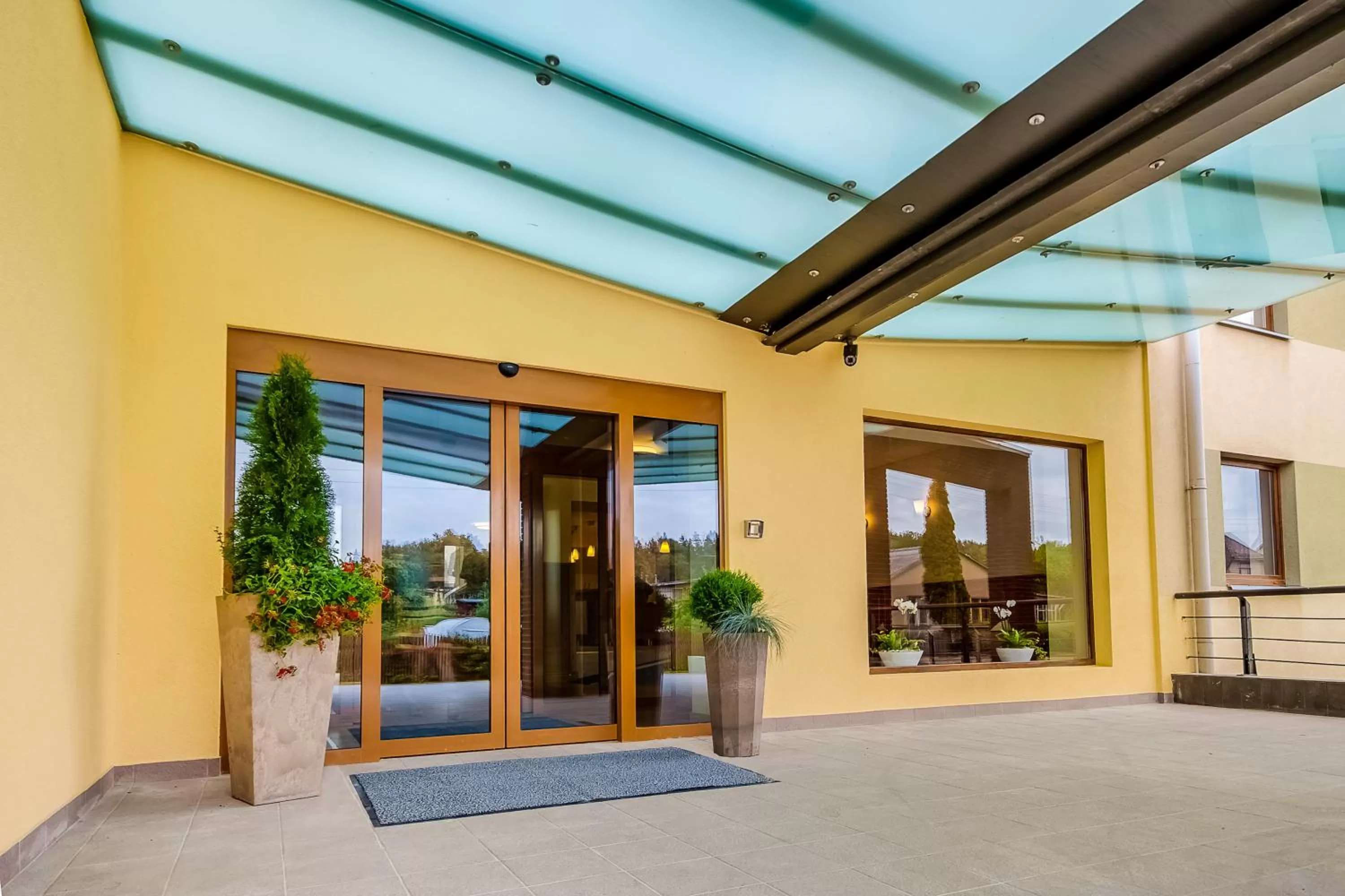 Facade/entrance in Hotel Tigra