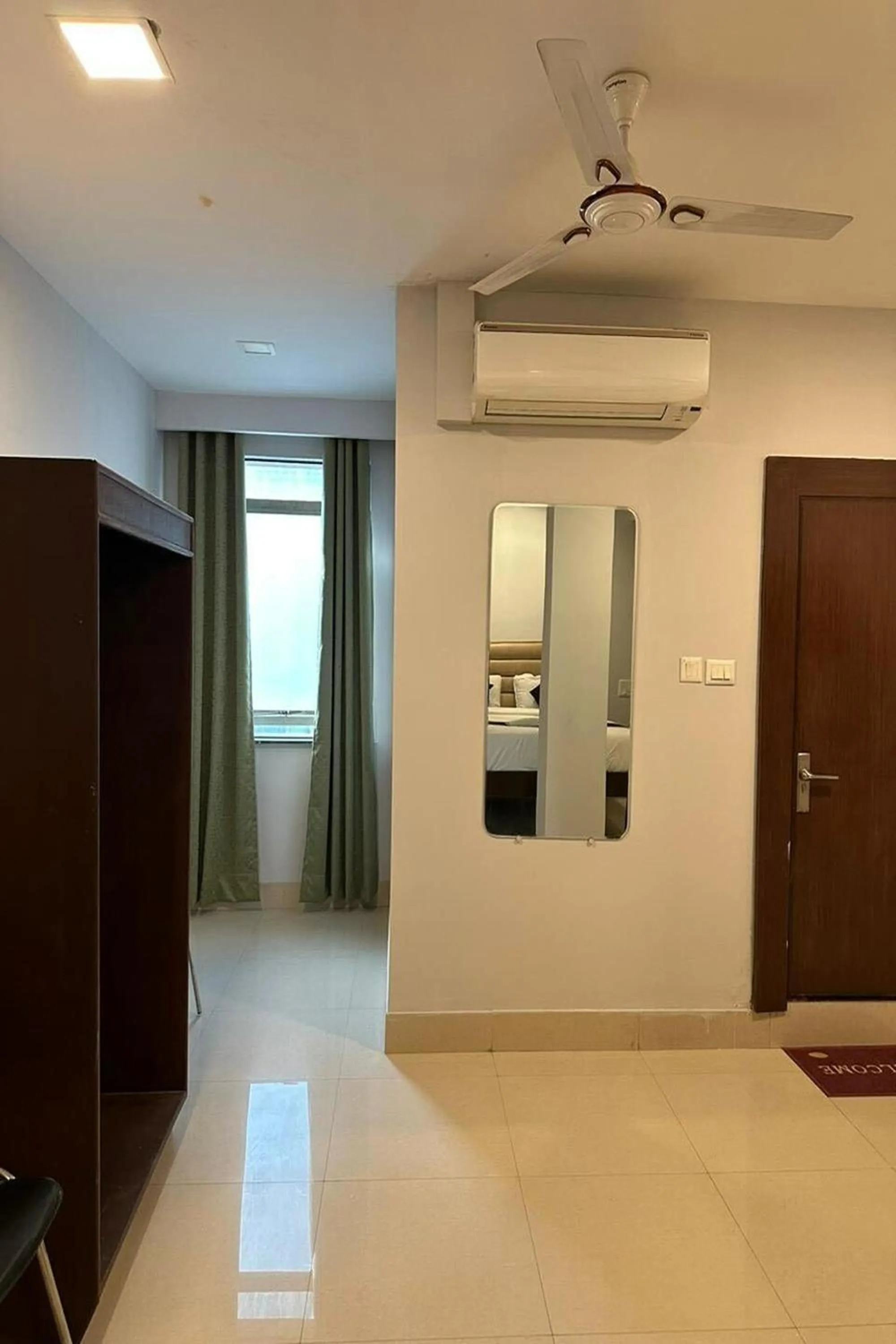 Bedroom in Hotel Amenda International