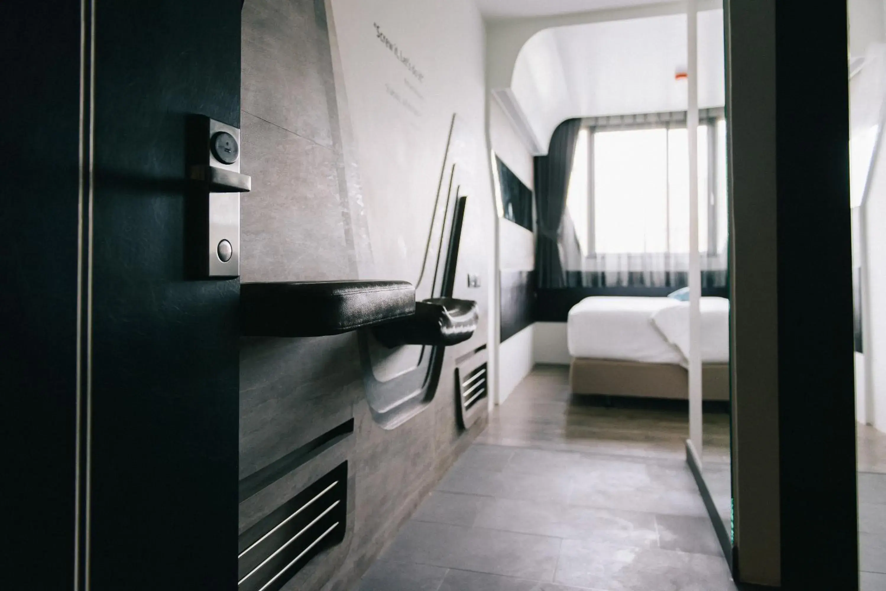 Budget Twin Room in The Xtreme Suites Budget Twin Room in The Xtreme Suites