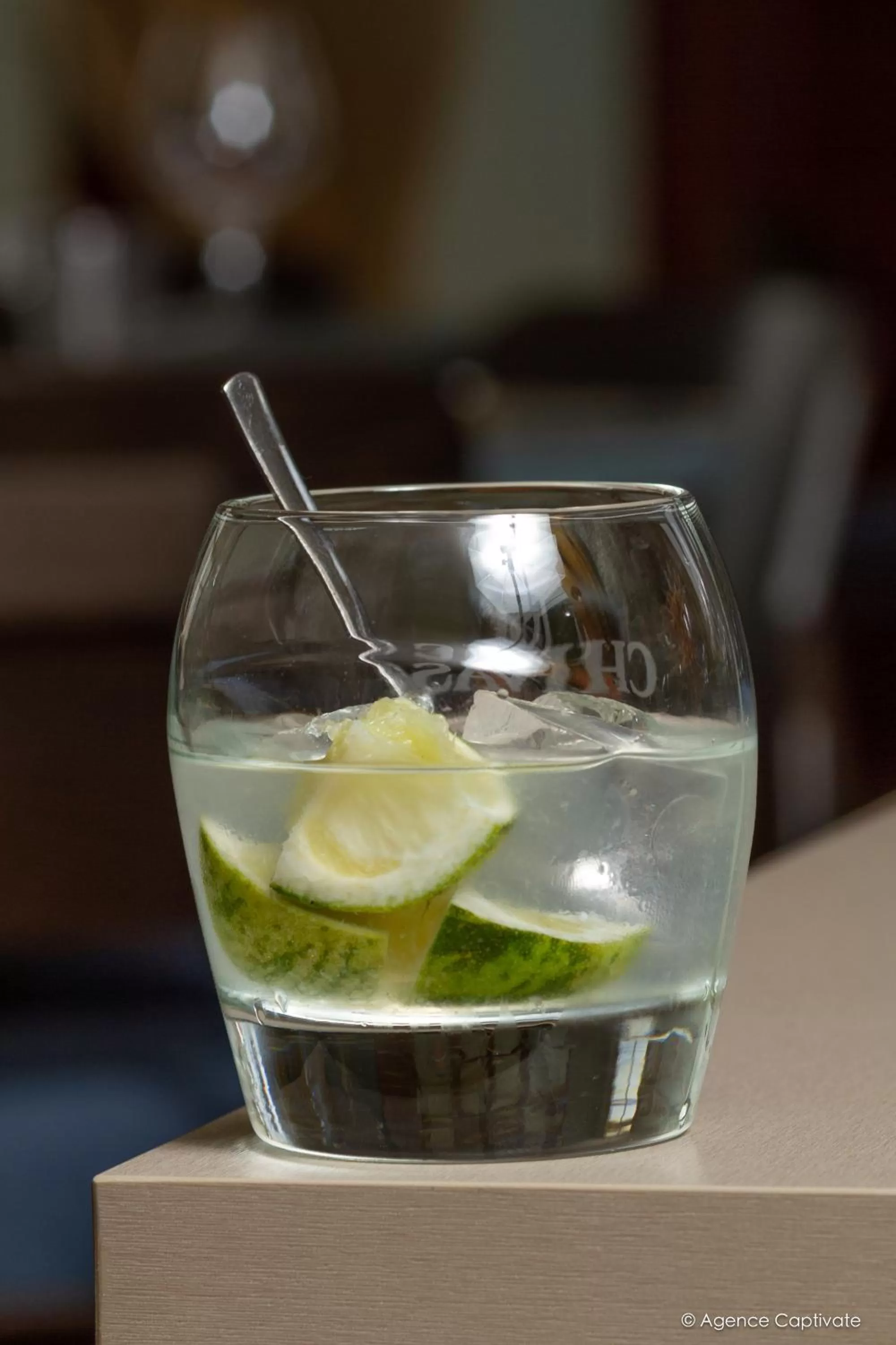 Lounge or bar in Hôtel Spa De La Citadelle Lorient