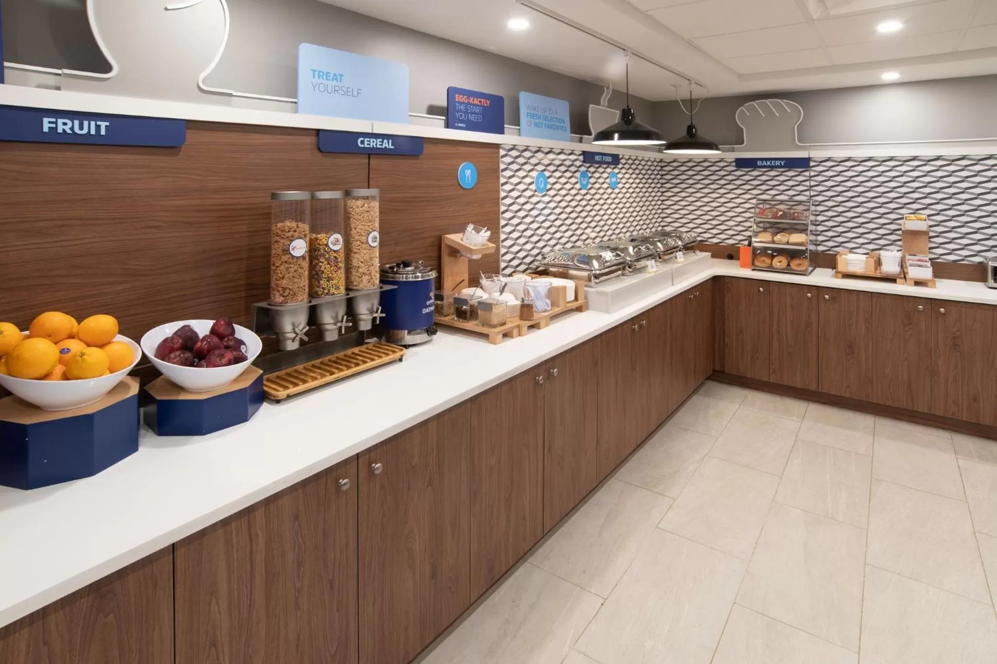 Breakfast in Holiday Inn Express & Suites - Moose Jaw by IHG