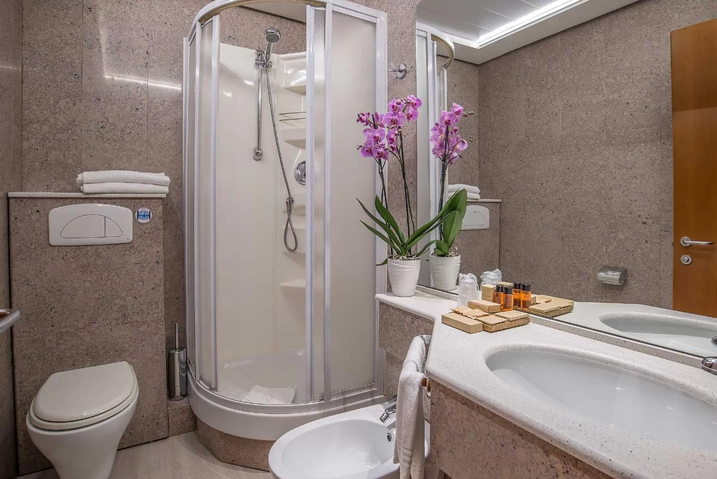 Bathroom in Hotel La Giocca