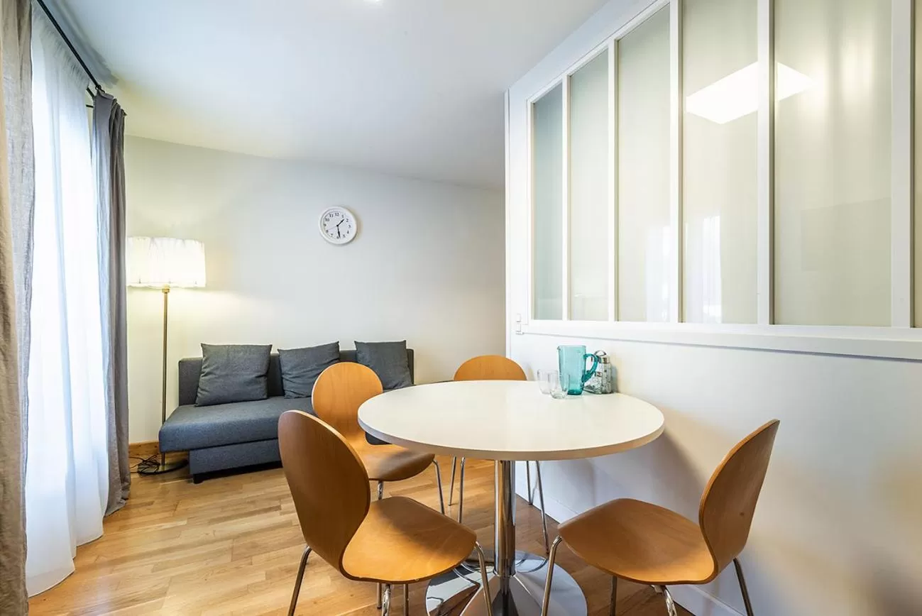 Living room in Eden Hotel, Apartments and Chalet Chamonix Les Praz