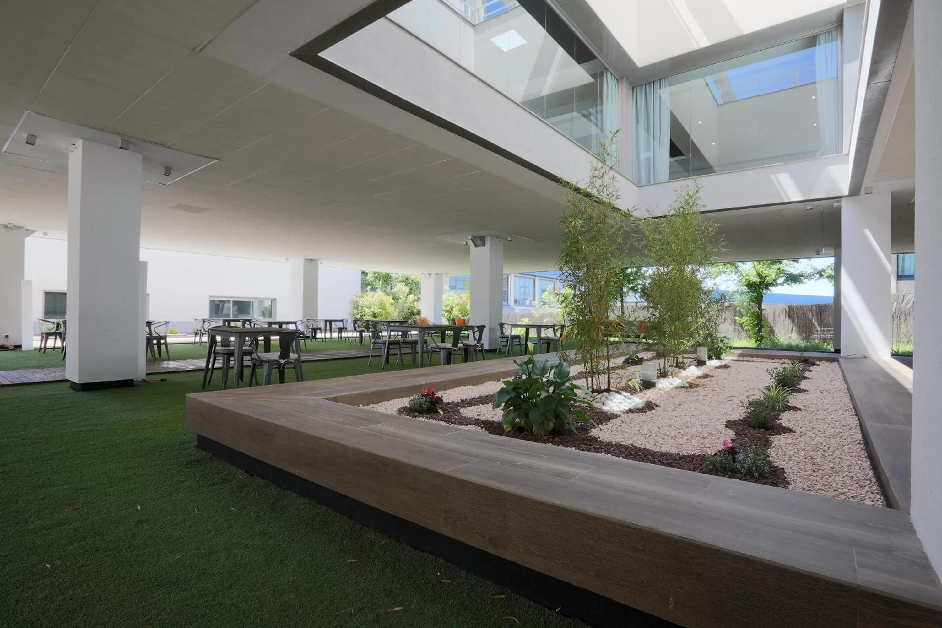 Patio in Hotel Villa Odon
