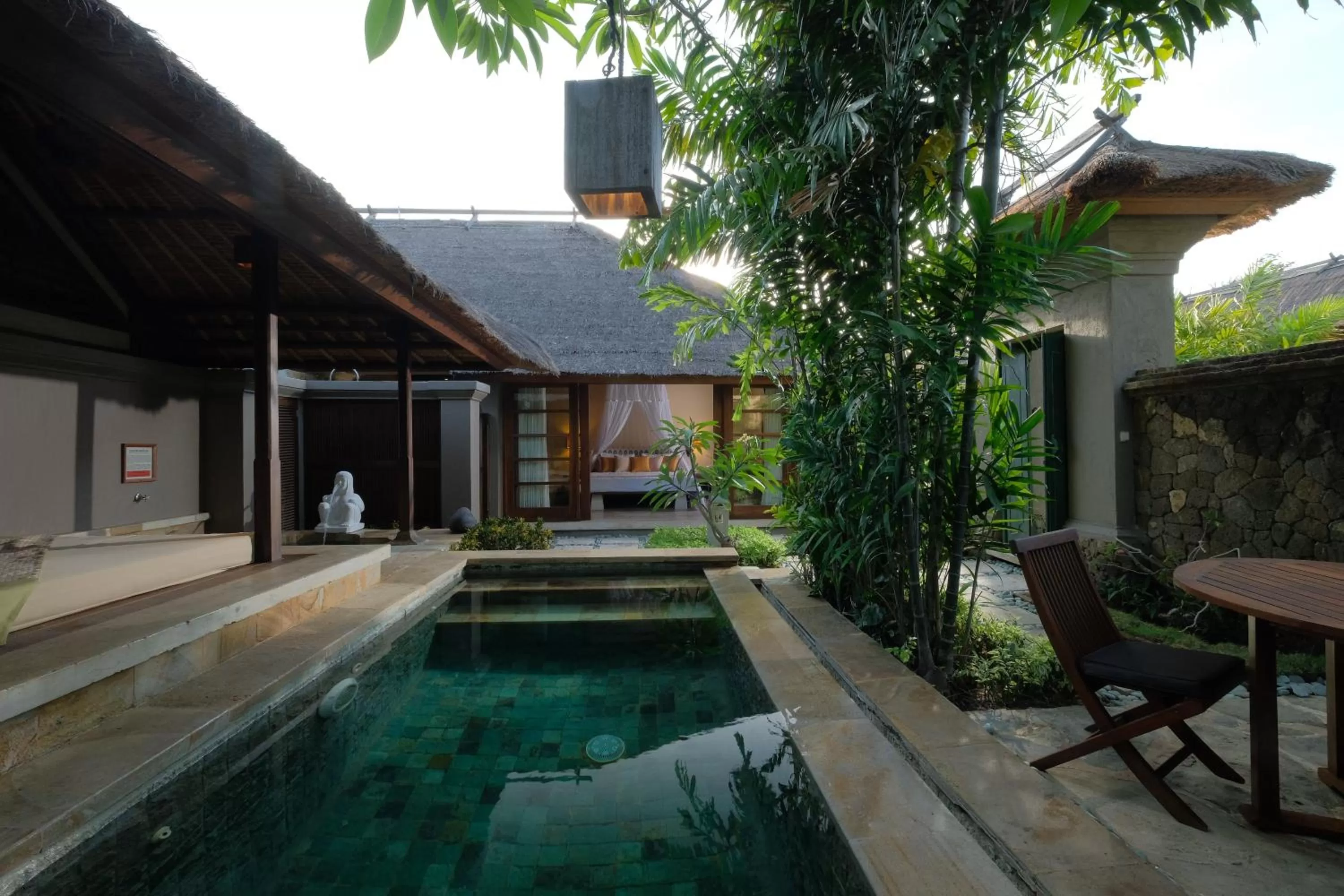 Swimming pool in Mimpi Resort Menjangan