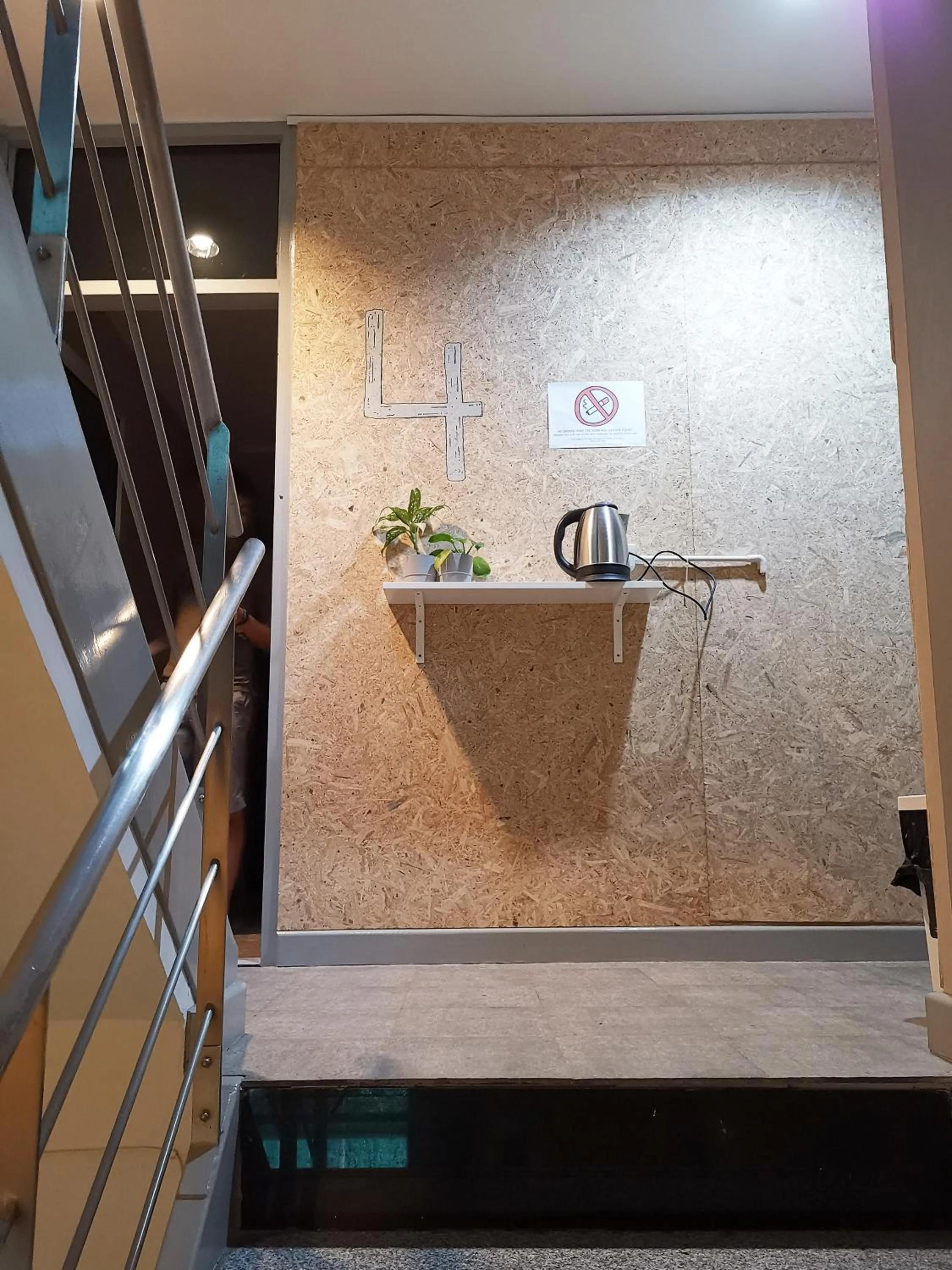 Coffee/tea facilities in O Nidra House