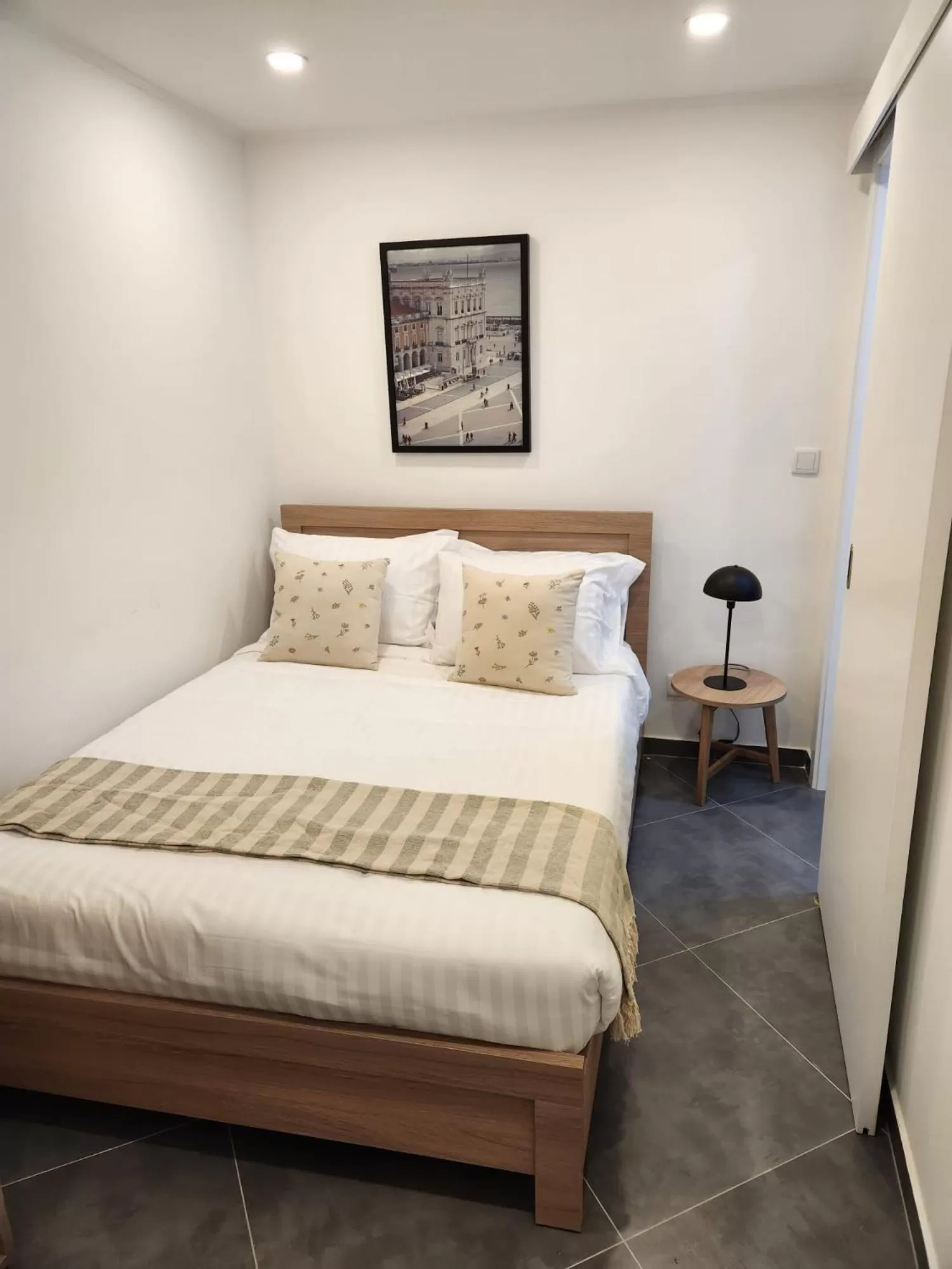 Bed in Loios Studios and Apartments
