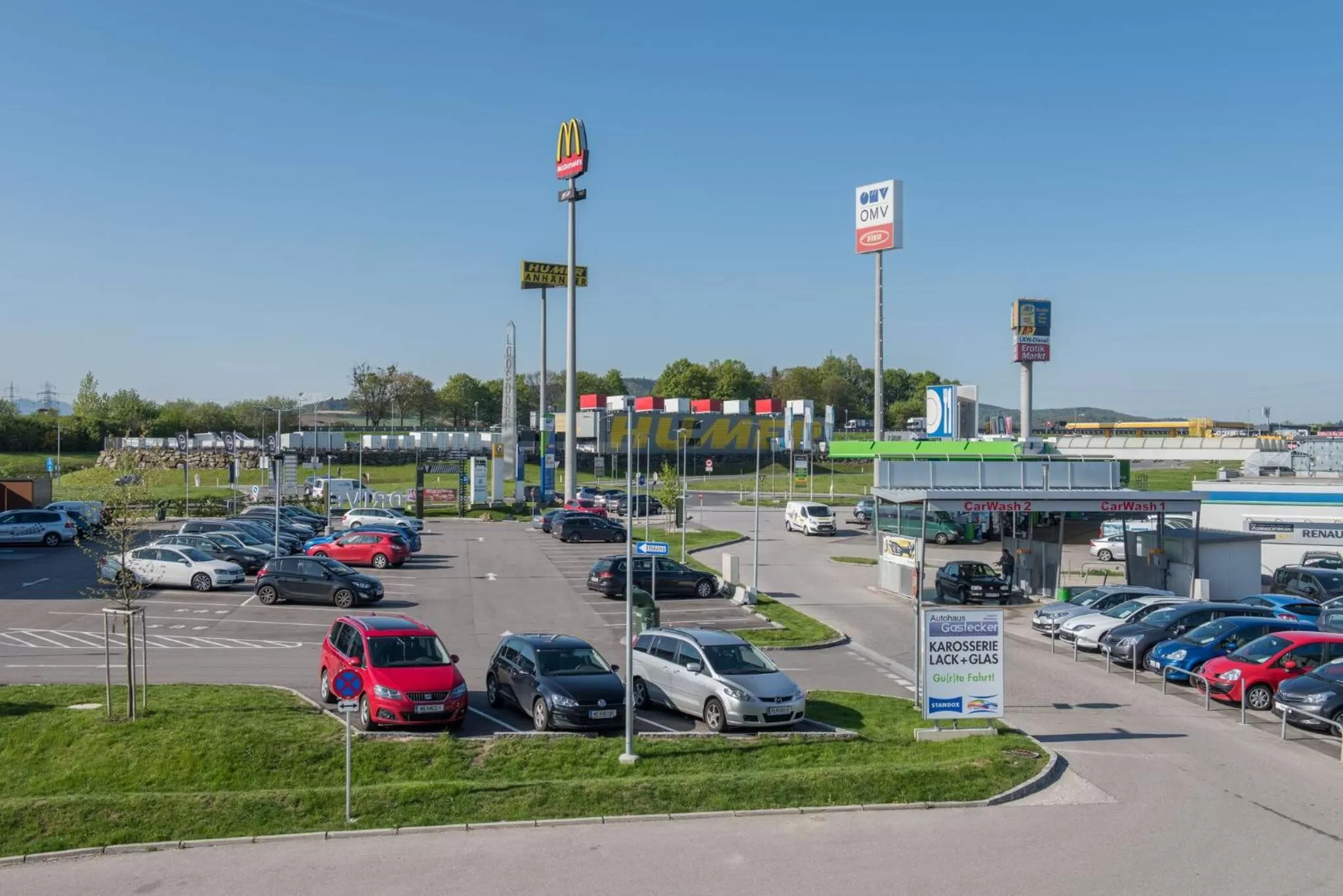 Property building in Sleepin Premium Motel Loosdorf