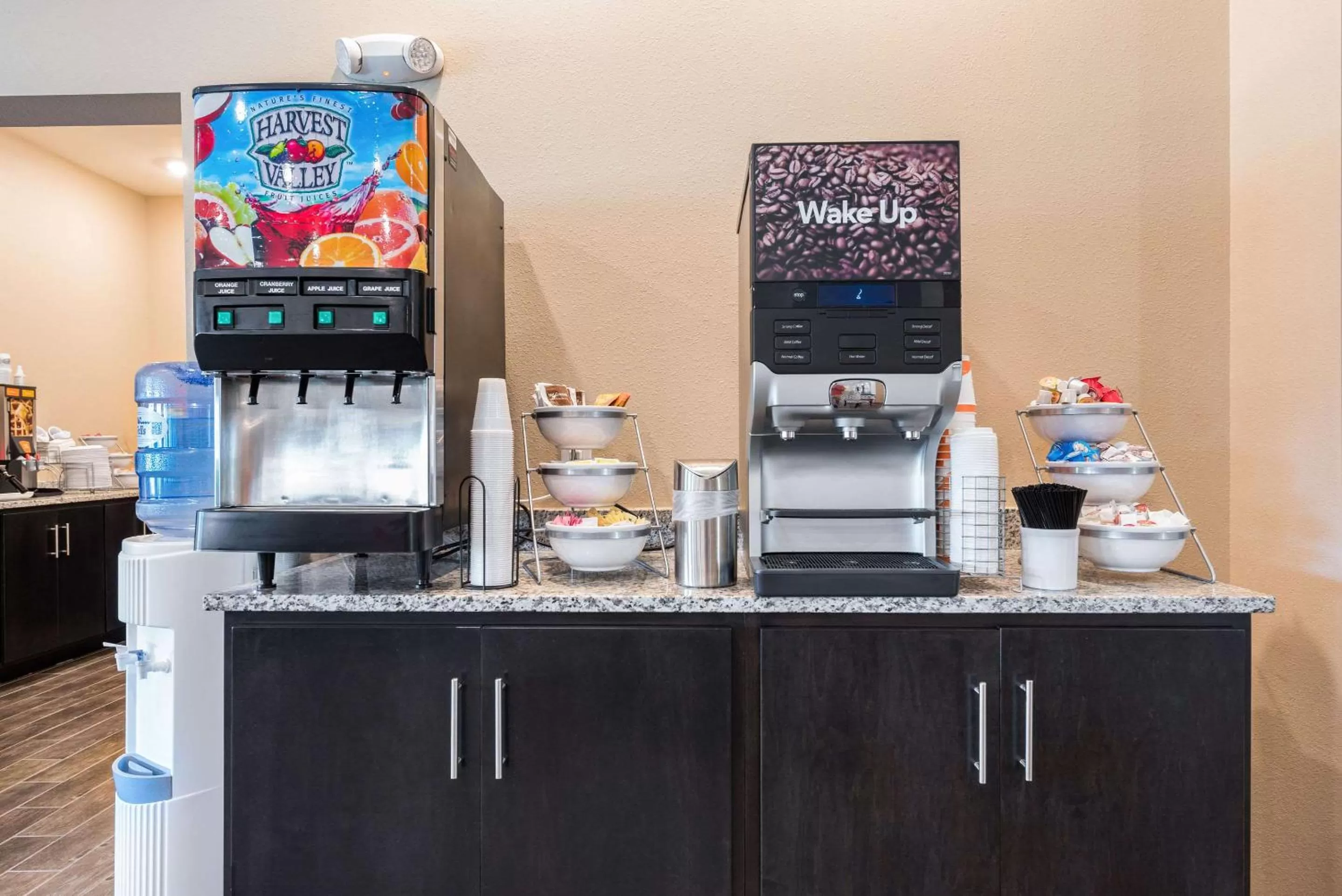 Restaurant/places to eat in Comfort Suites Marysville Columbus - Northwest