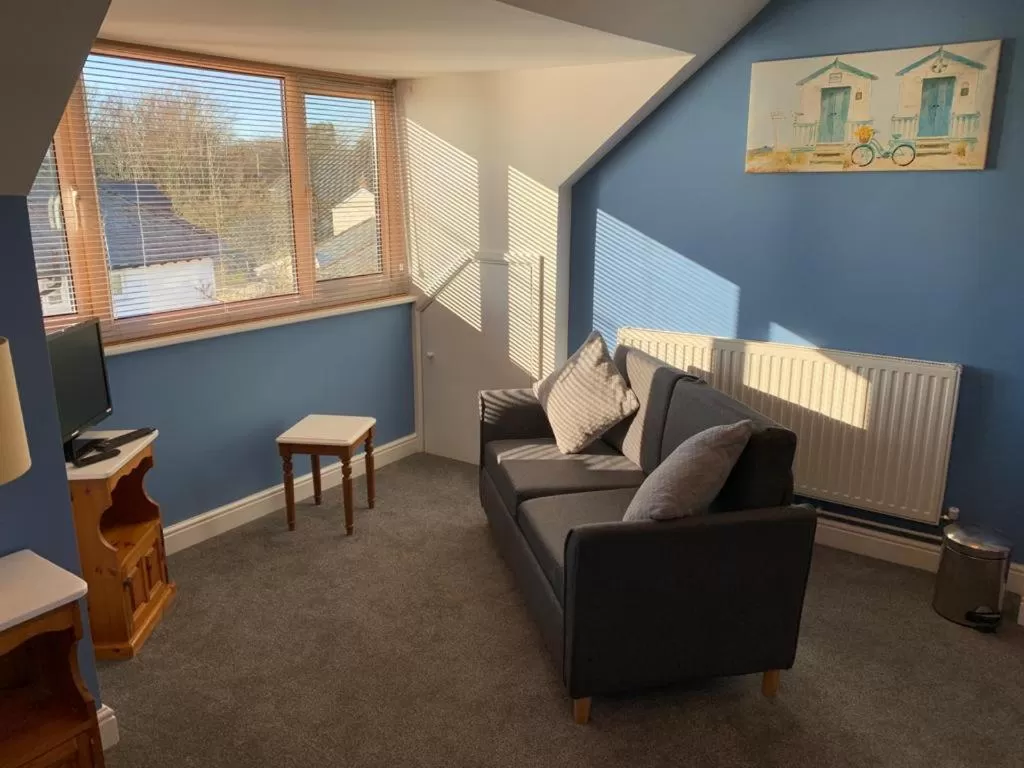 TRETHEWEY GUEST HOUSE