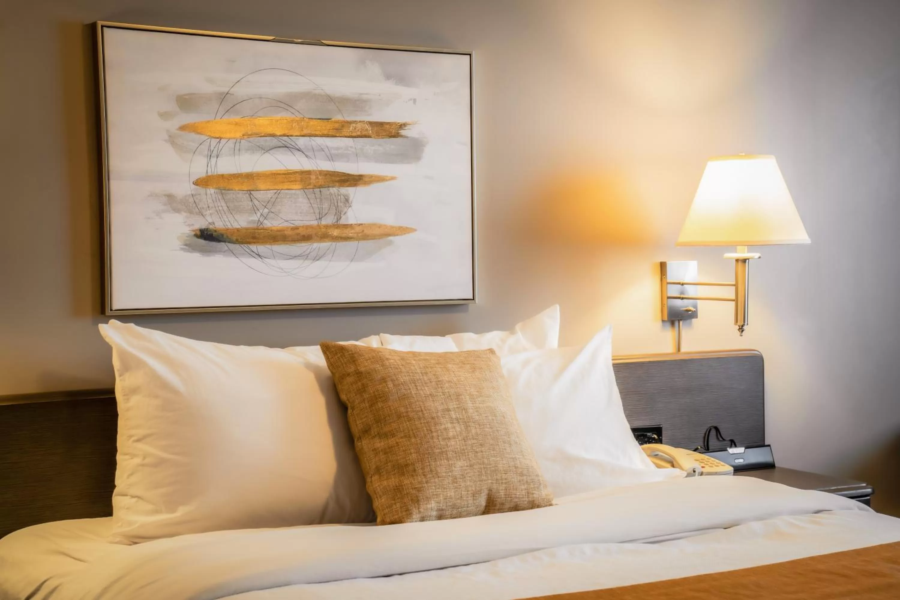 Bed in Hôtel Le Voyageur