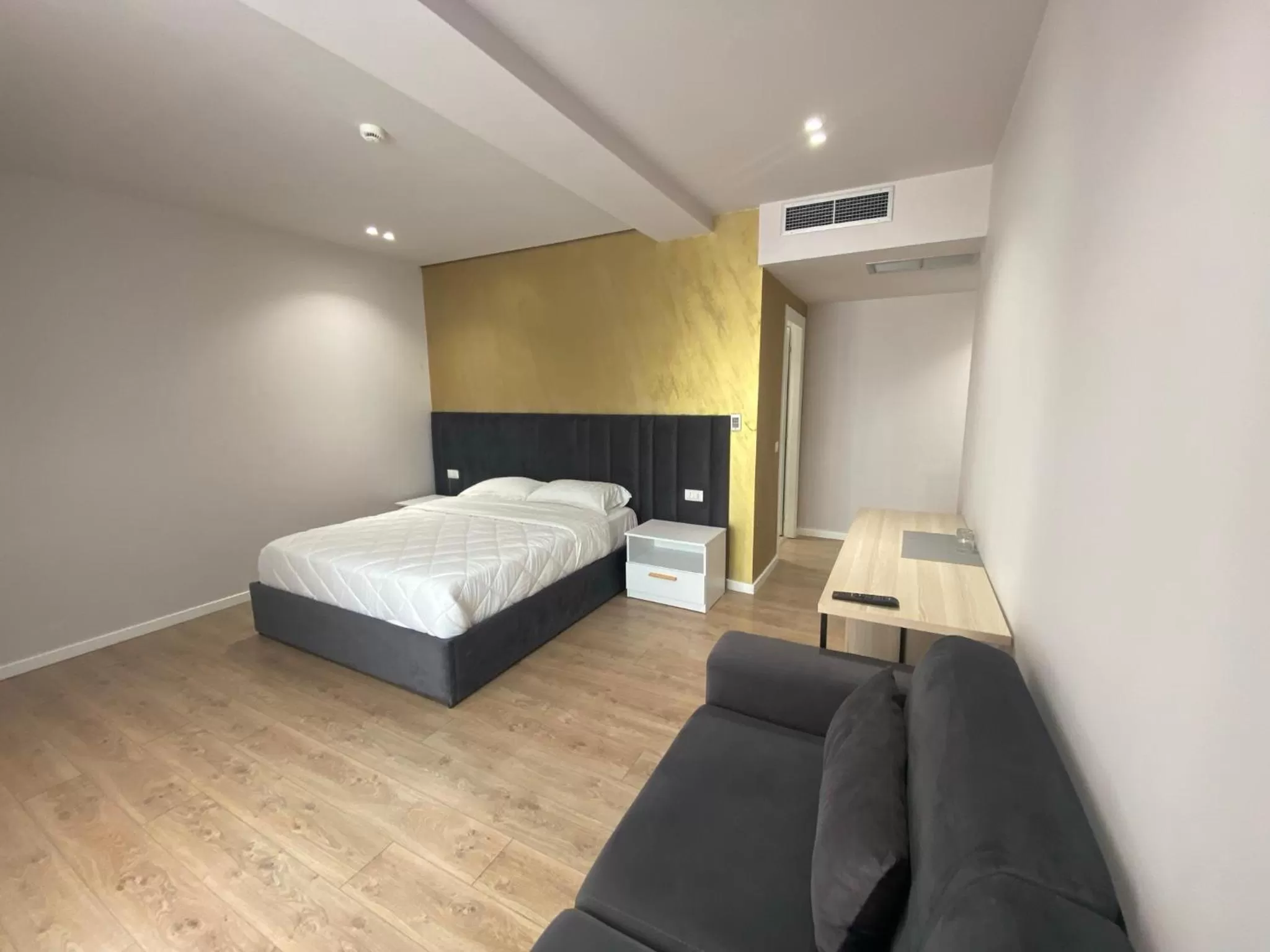 Bedroom, Bed in Hotel Alion