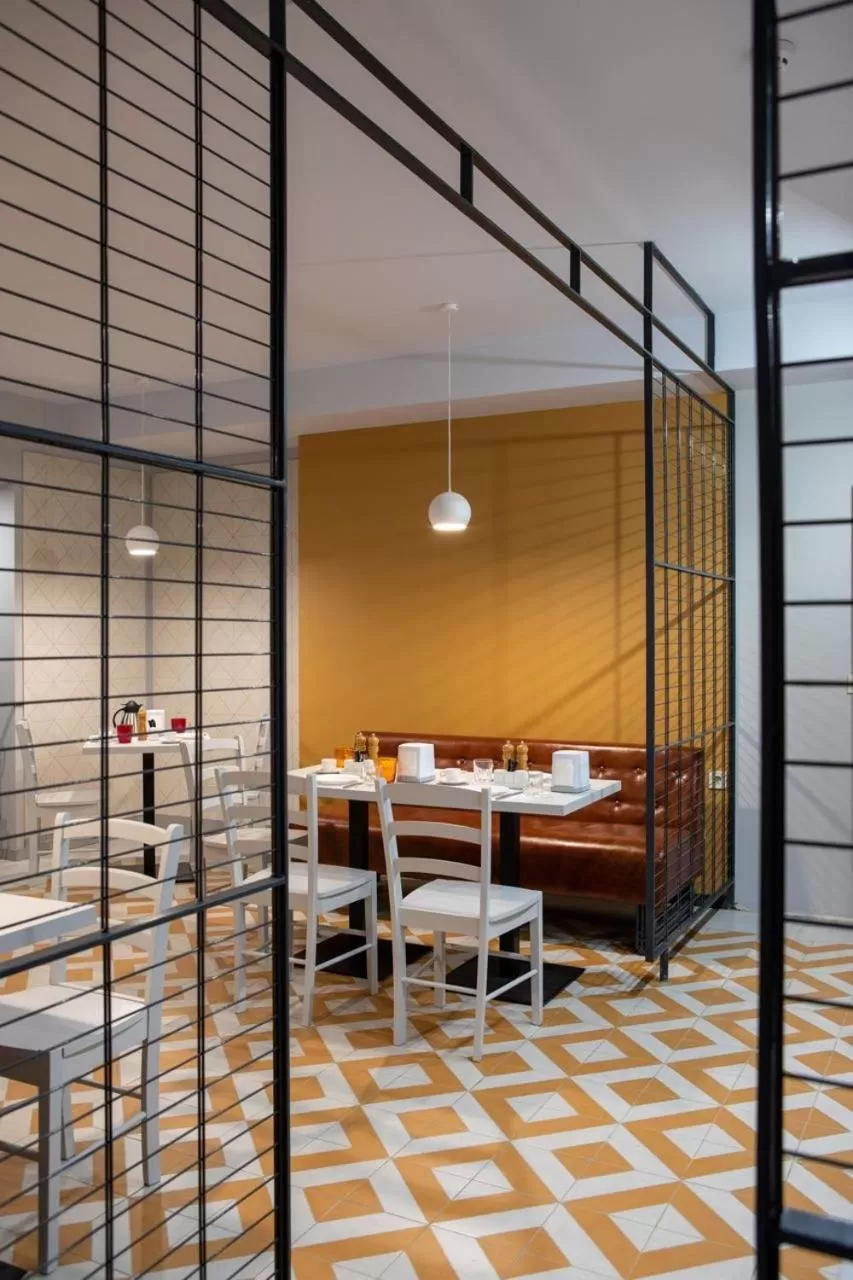 Buffet breakfast, Restaurant/Places to Eat in Four Rooms City