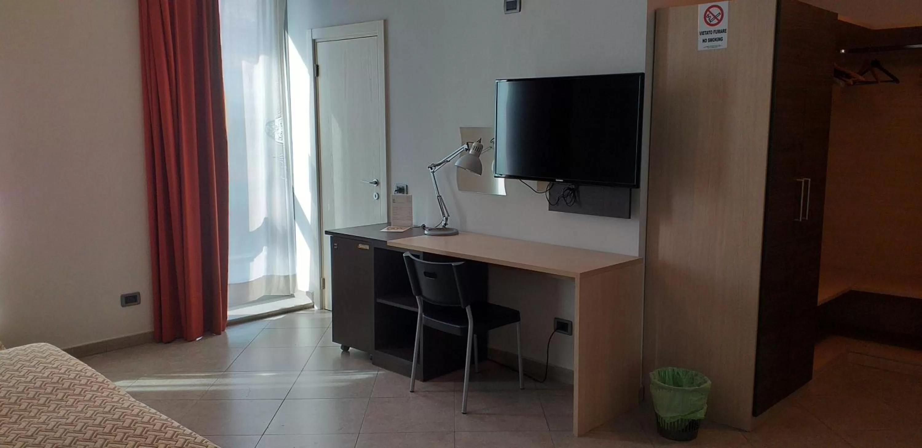 TV and multimedia in Hotel Lux