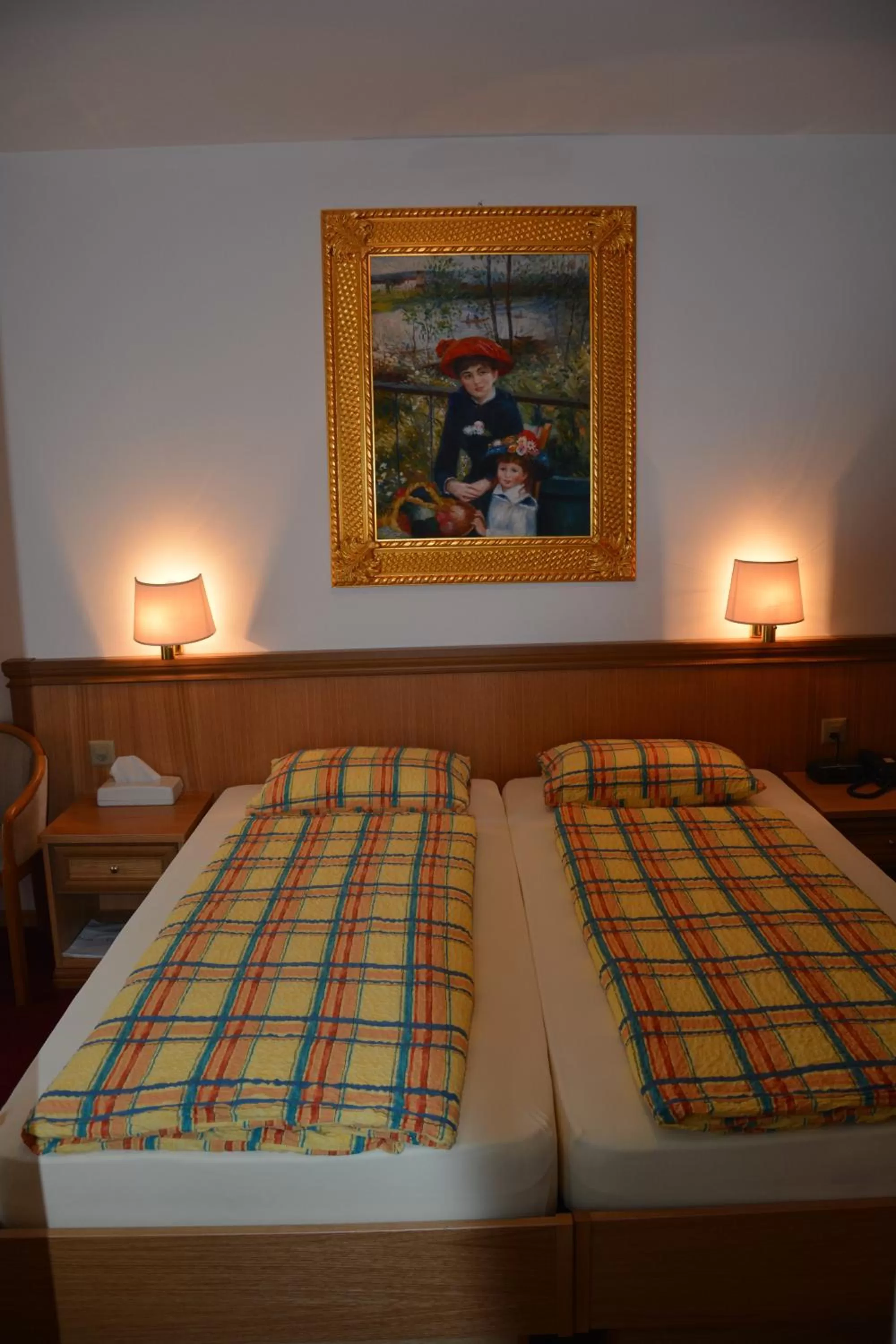 Bed in Hotel Dischma - FREE BUS AND TRAIN TICKET